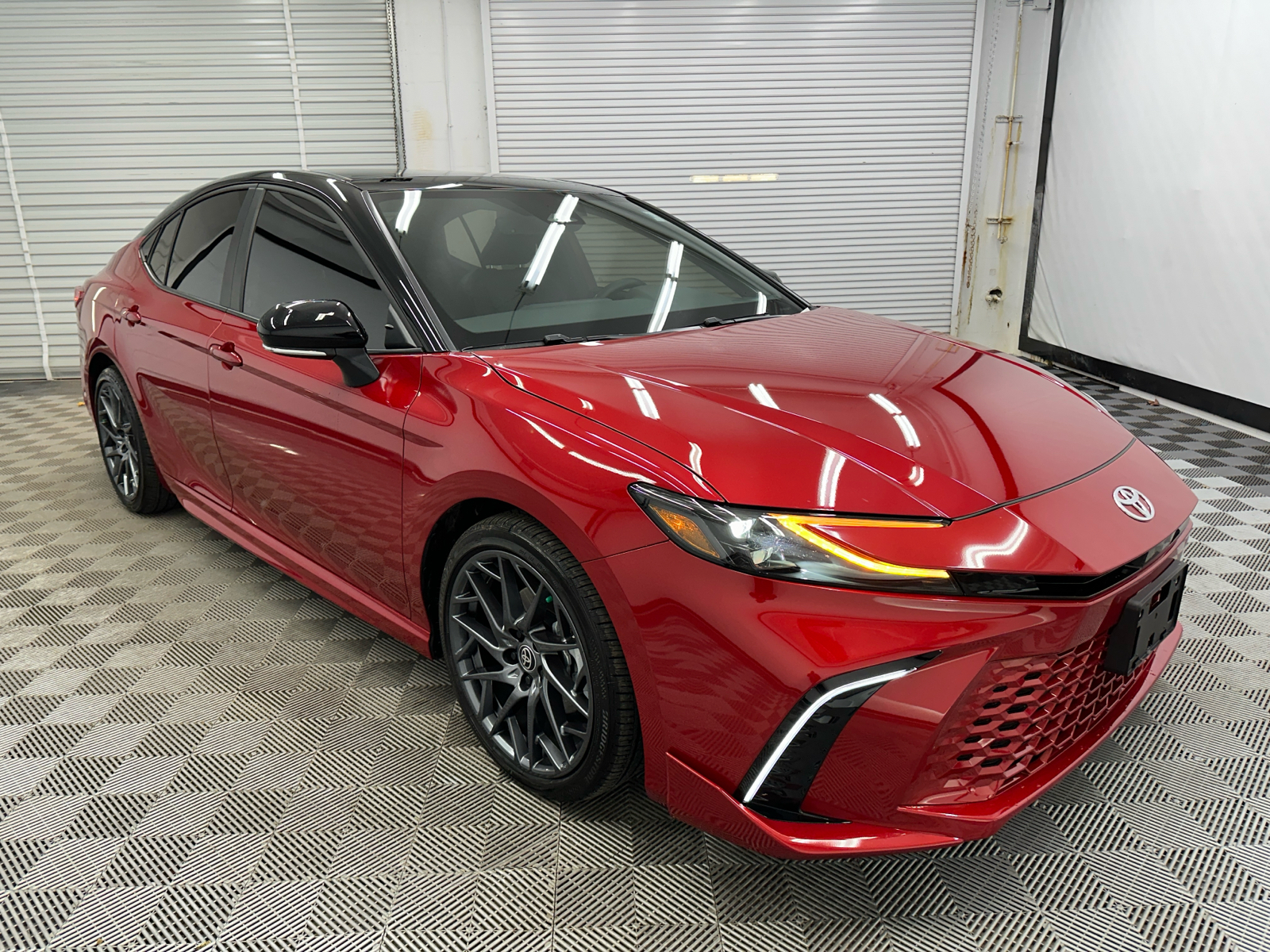 2025 Toyota Camry LE 7