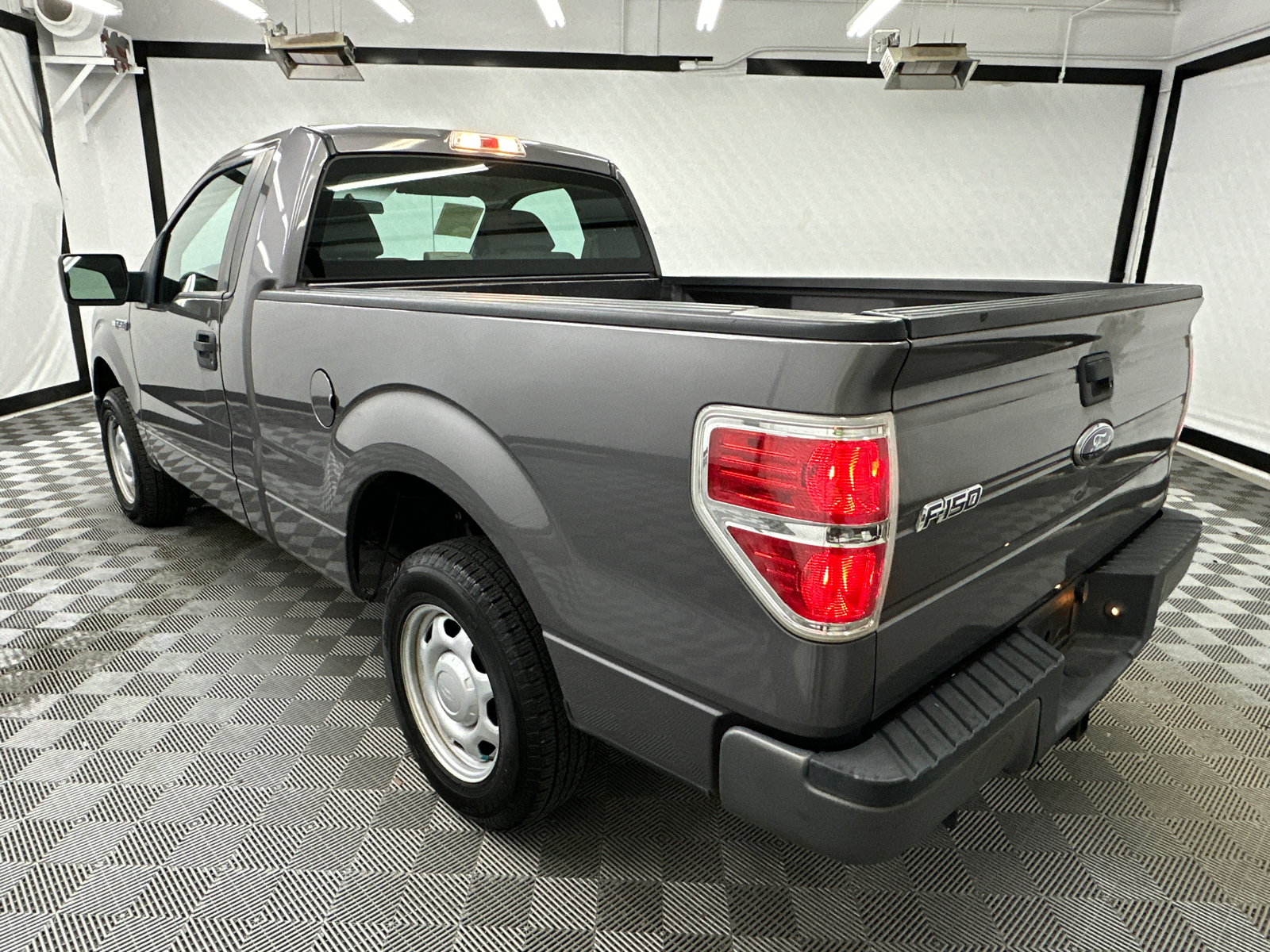 2010 Ford F-150 XL 3