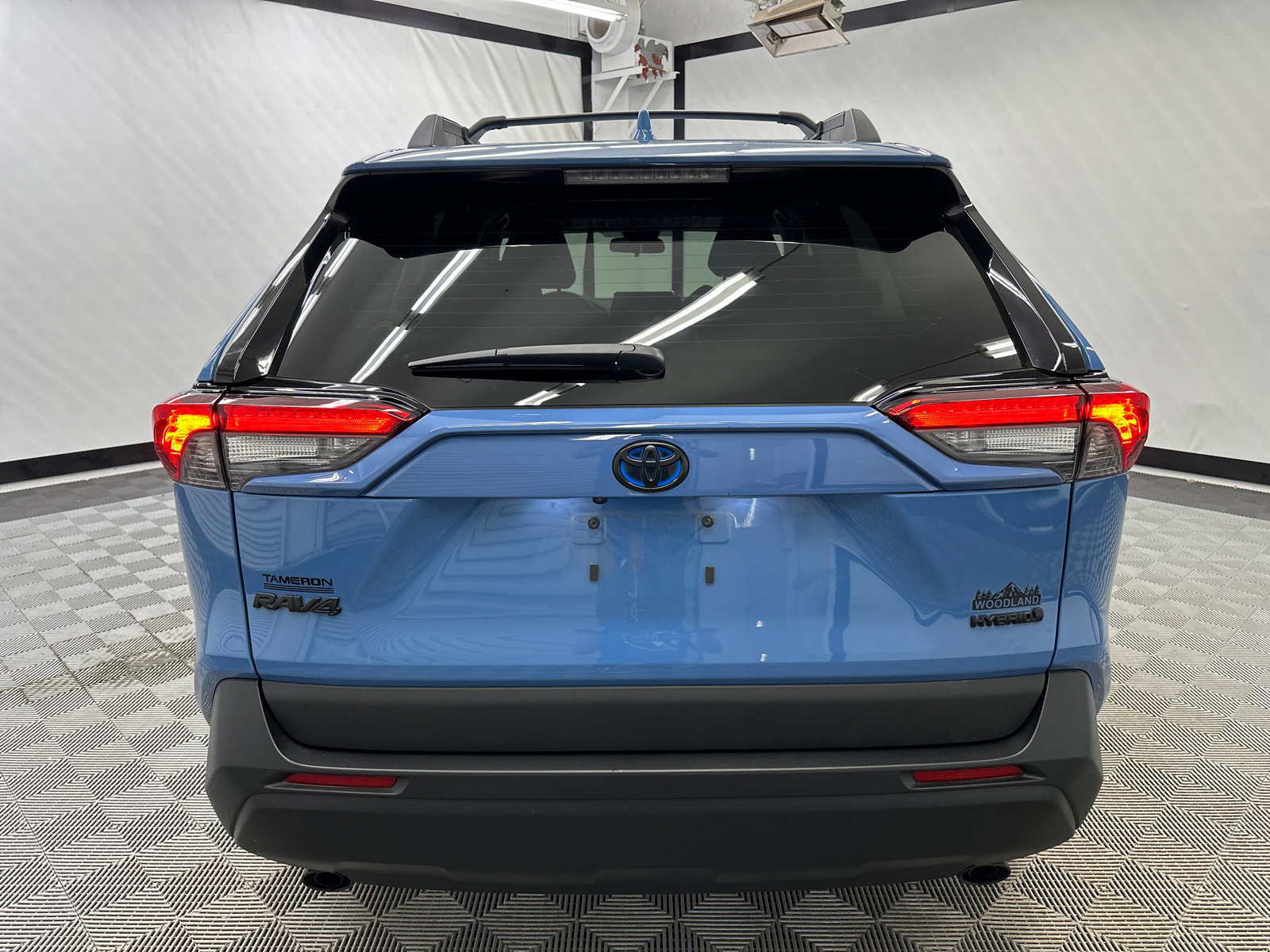 2023 Toyota RAV4 Hybrid Woodland Edition 4