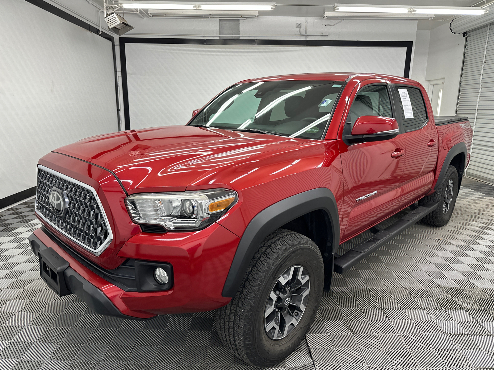 2019 Toyota Tacoma TRD Off-Road 1