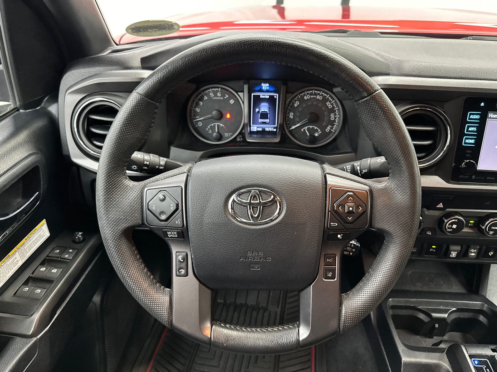 2019 Toyota Tacoma TRD Off-Road 23