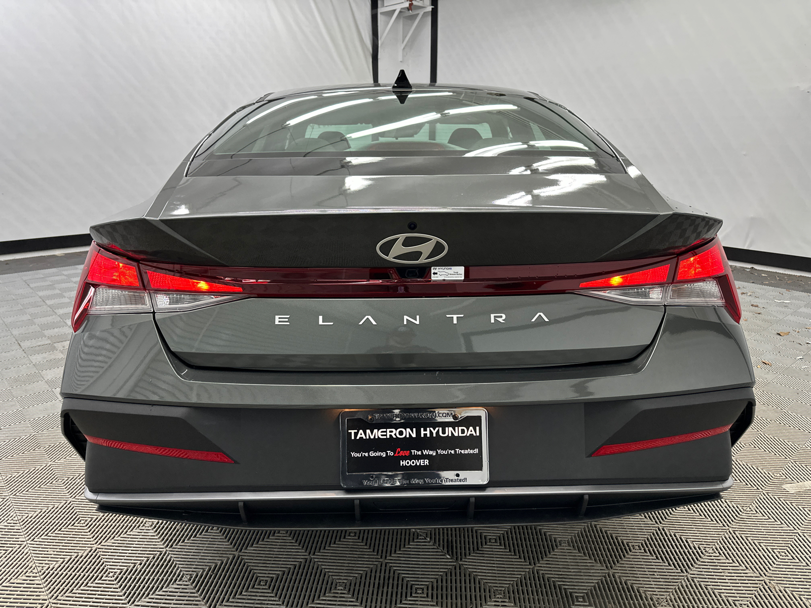 2024 Hyundai Elantra SEL 4