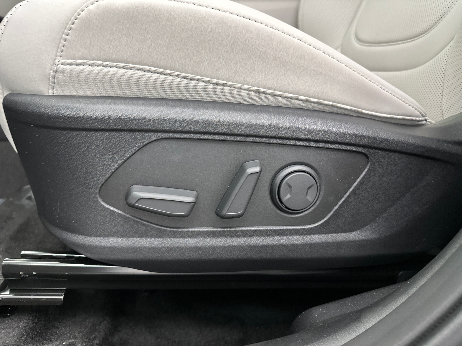 2024 Hyundai Tucson Hybrid SEL Convenience 10