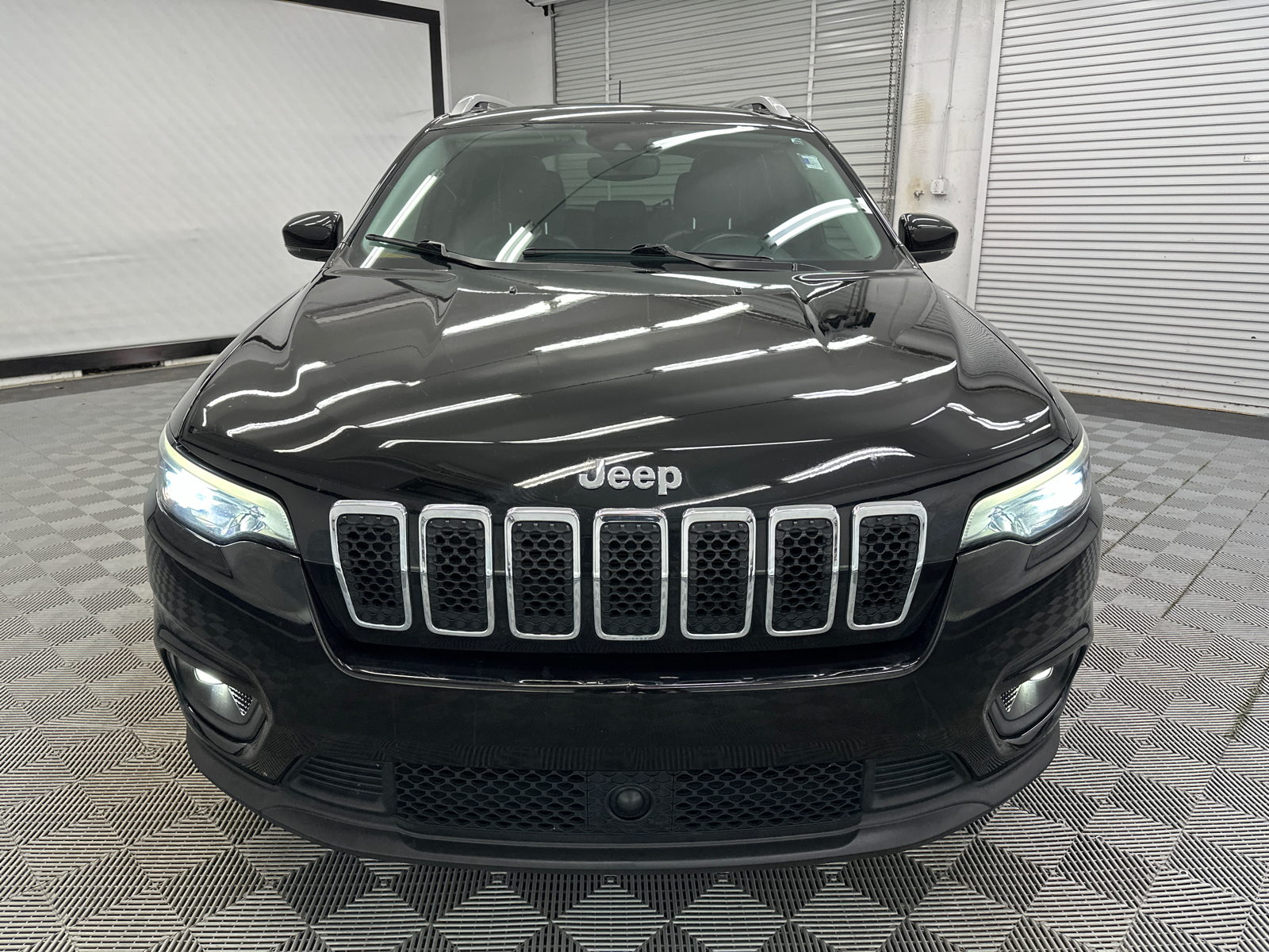 2021 Jeep Cherokee Latitude Plus 8