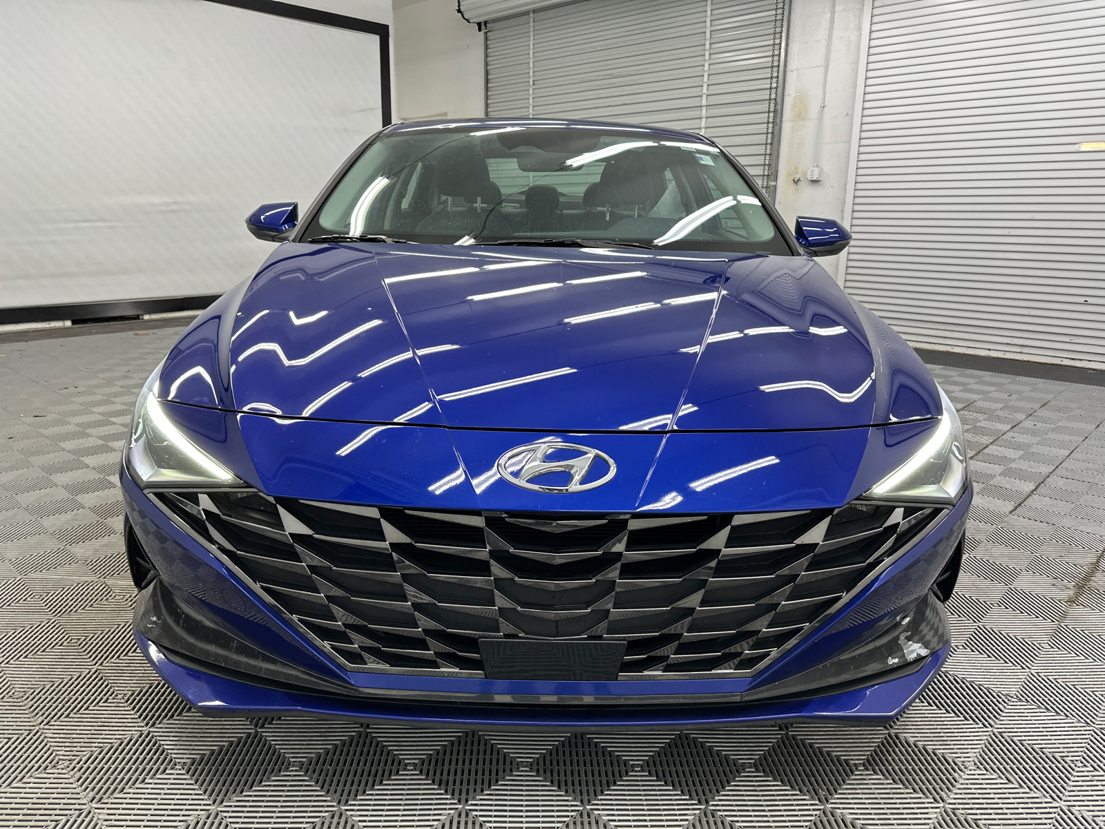 2022 Hyundai Elantra Limited 8