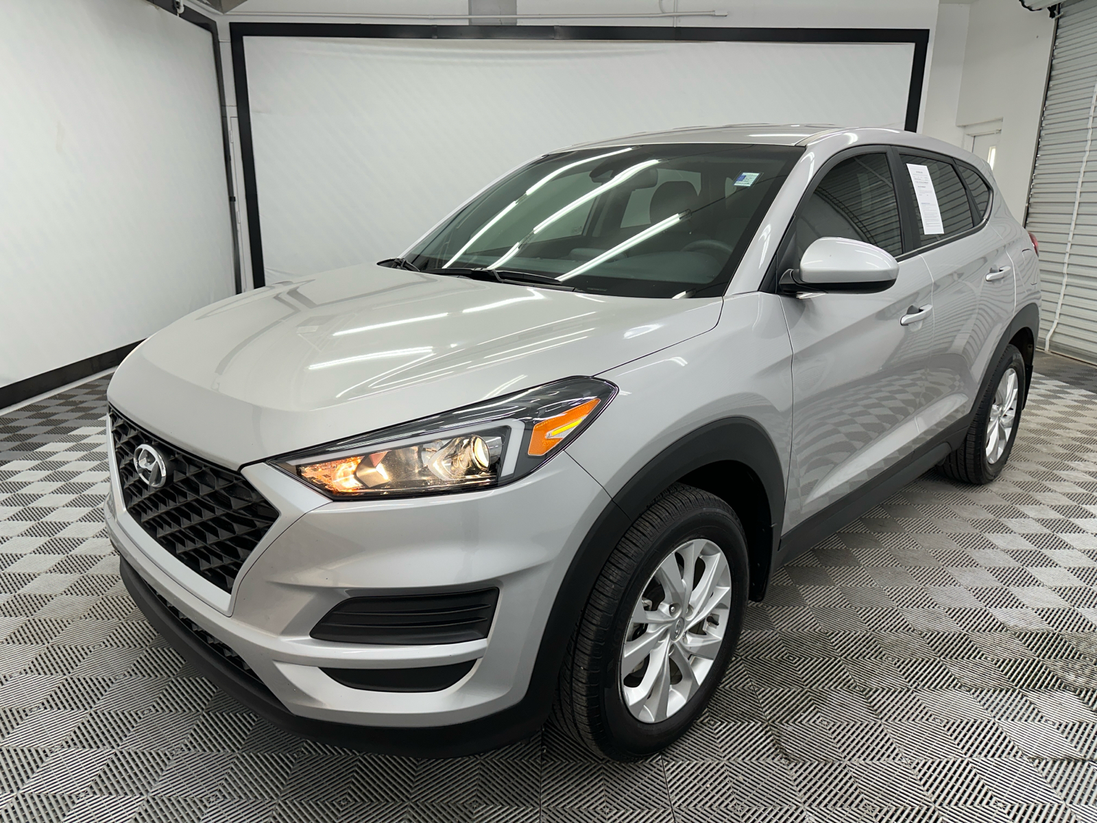 2020 Hyundai Tucson SE 1