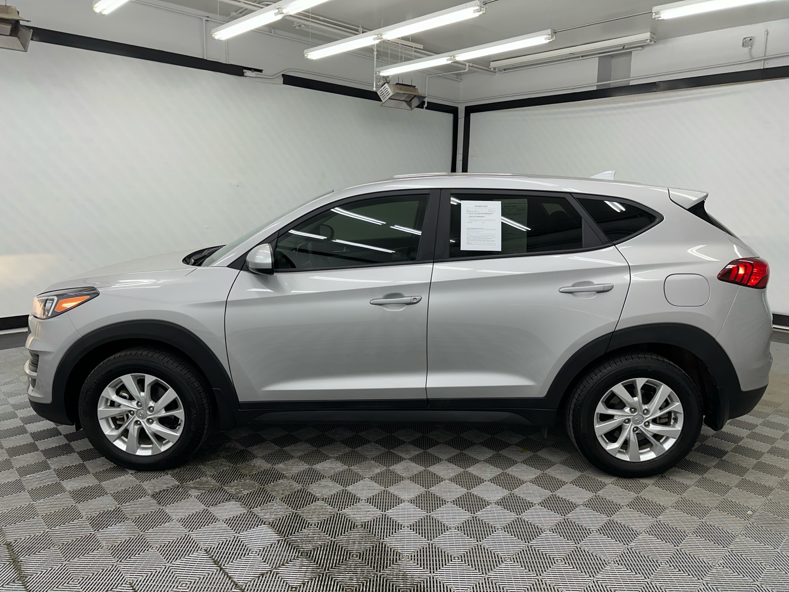 2020 Hyundai Tucson SE 2