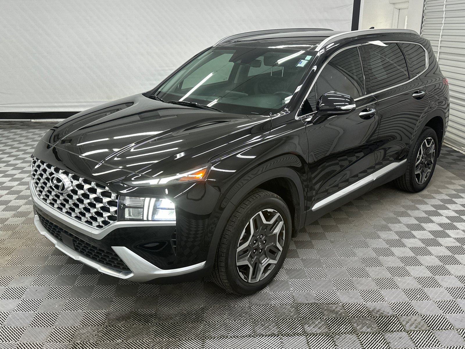 2021 Hyundai Santa Fe Hybrid SEL Premium 1