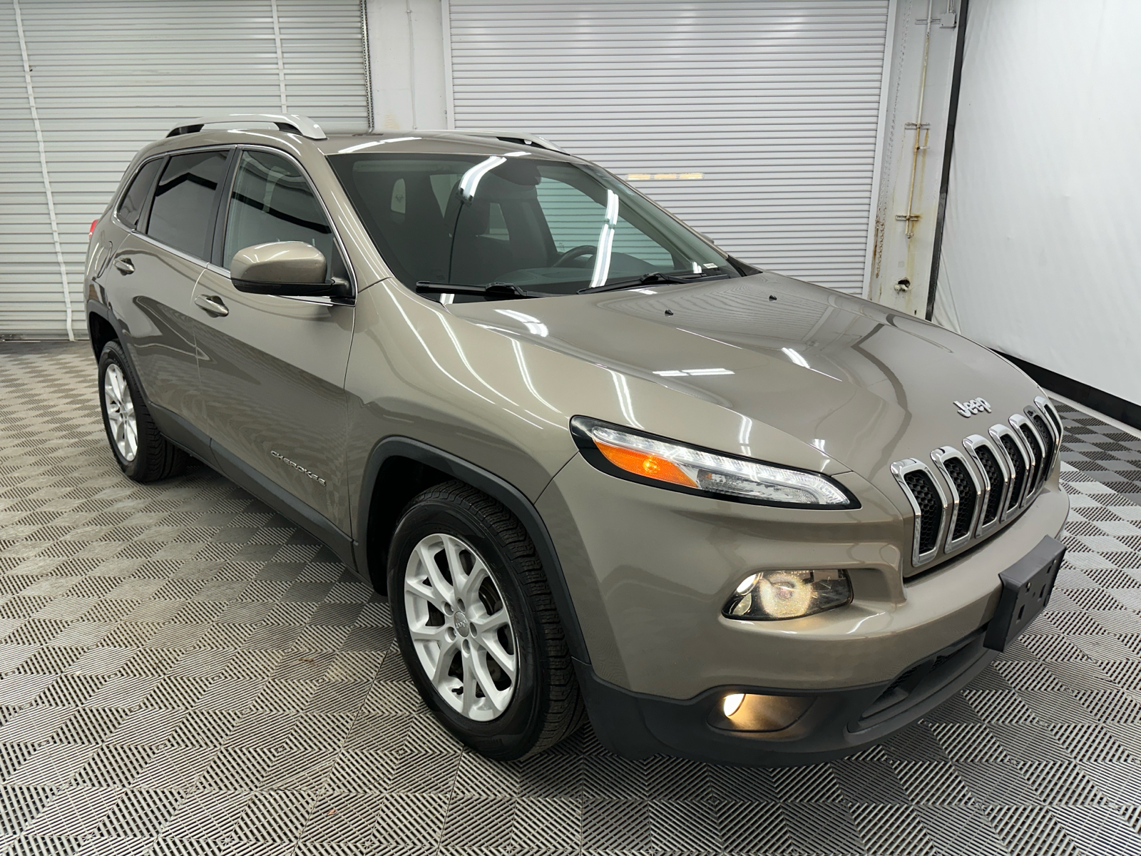 2016 Jeep Cherokee Latitude 7