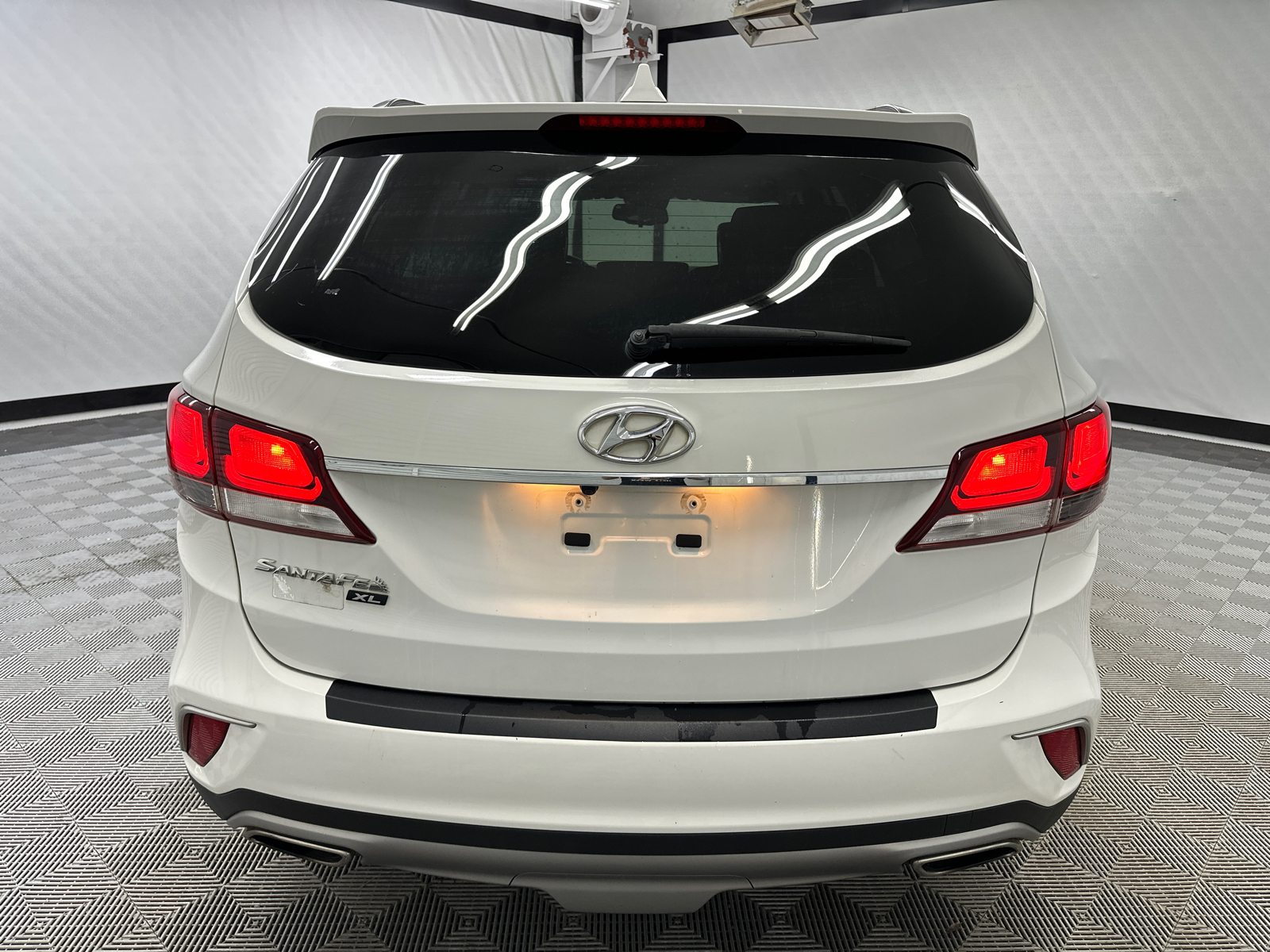 2019 Hyundai Santa Fe XL SE 4