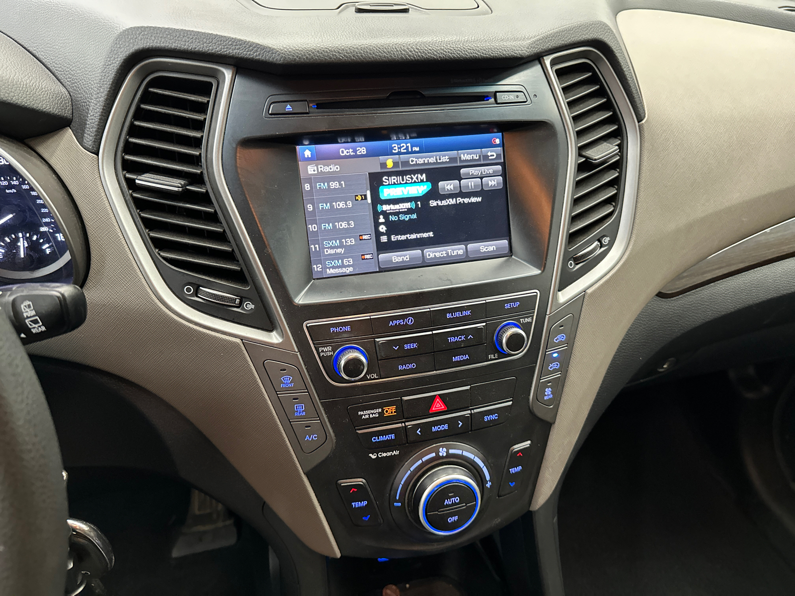 2019 Hyundai Santa Fe XL SE 29