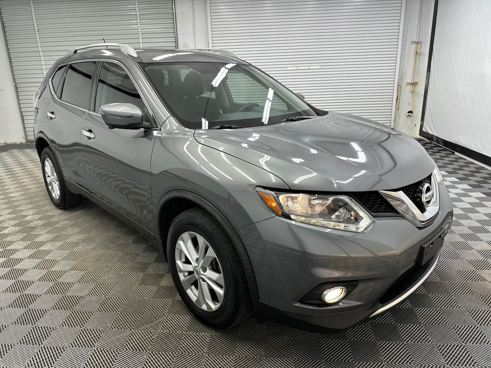 2016 Nissan Rogue SV 7