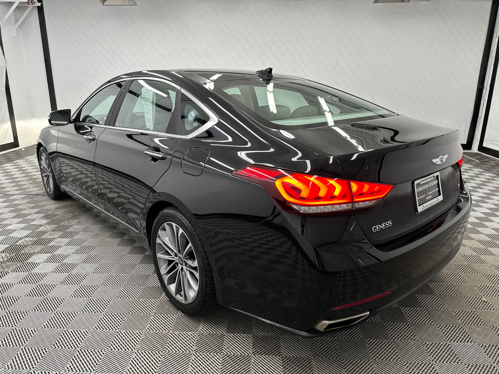 2015 Hyundai Genesis 3.8 3