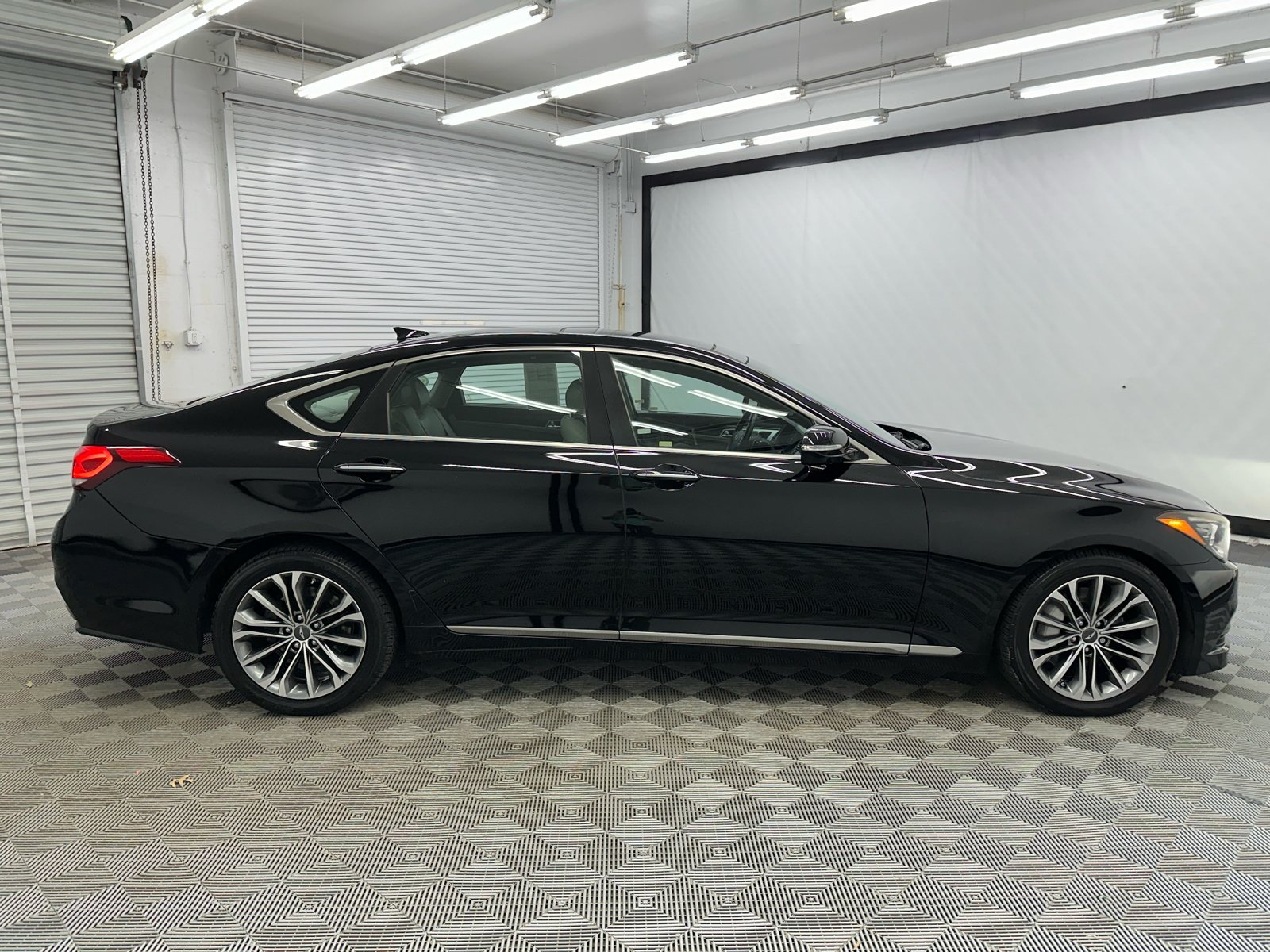 2015 Hyundai Genesis 3.8 6