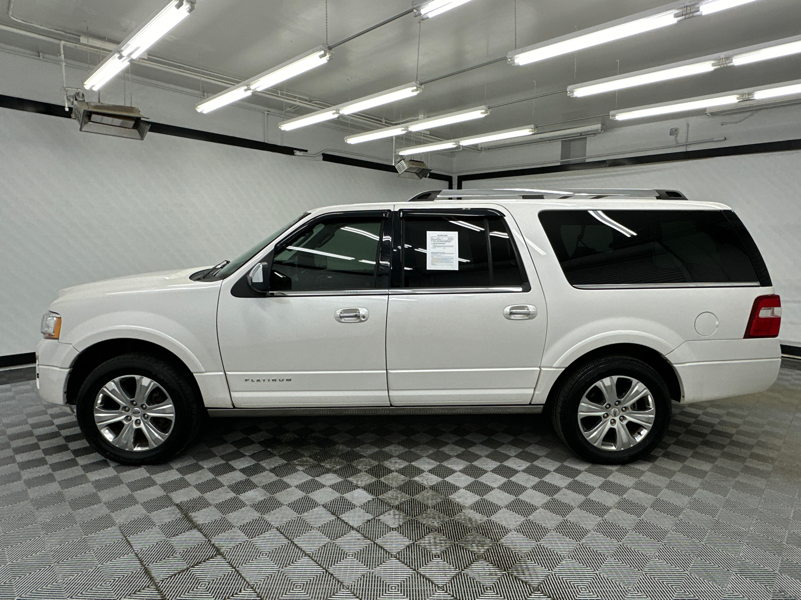 2015 Ford Expedition EL Platinum 2