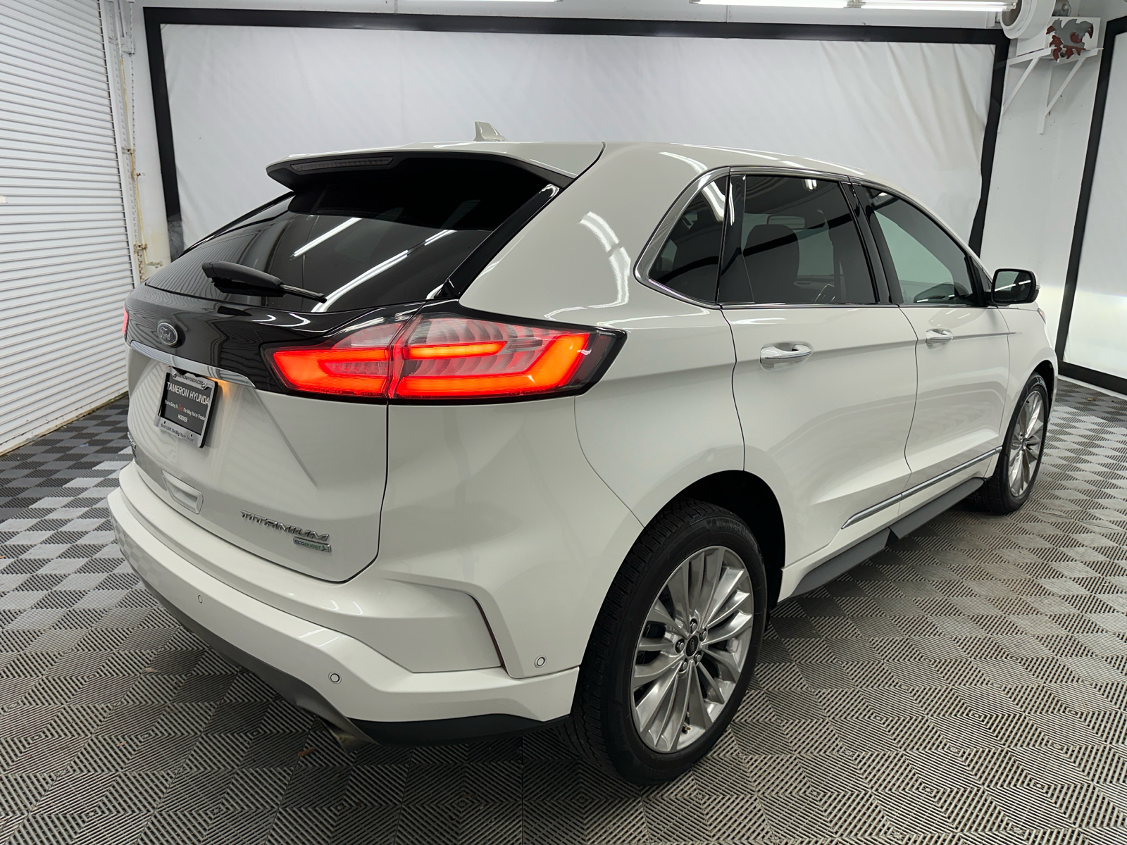 2020 Ford Edge Titanium 5