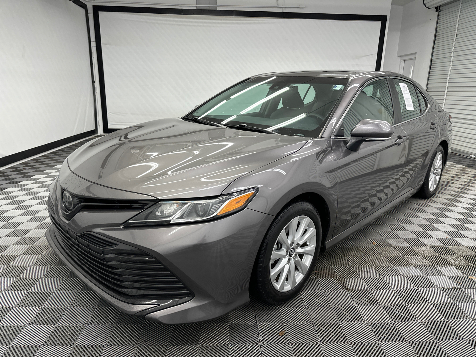 2018 Toyota Camry L 1