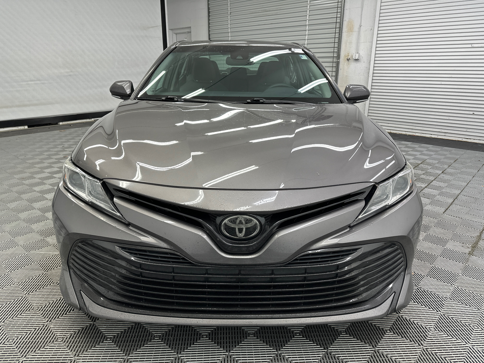 2018 Toyota Camry L 8