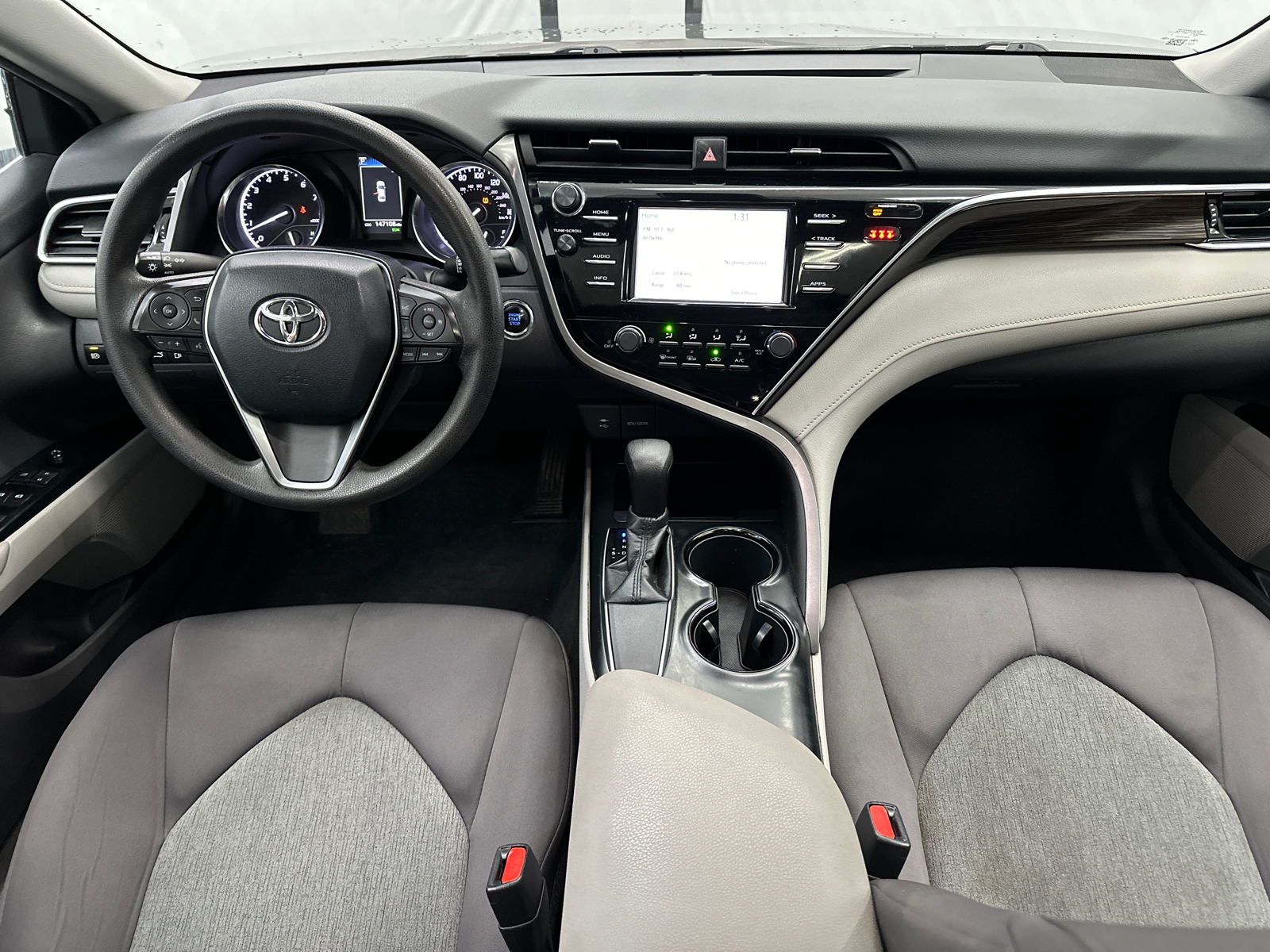 2018 Toyota Camry L 22