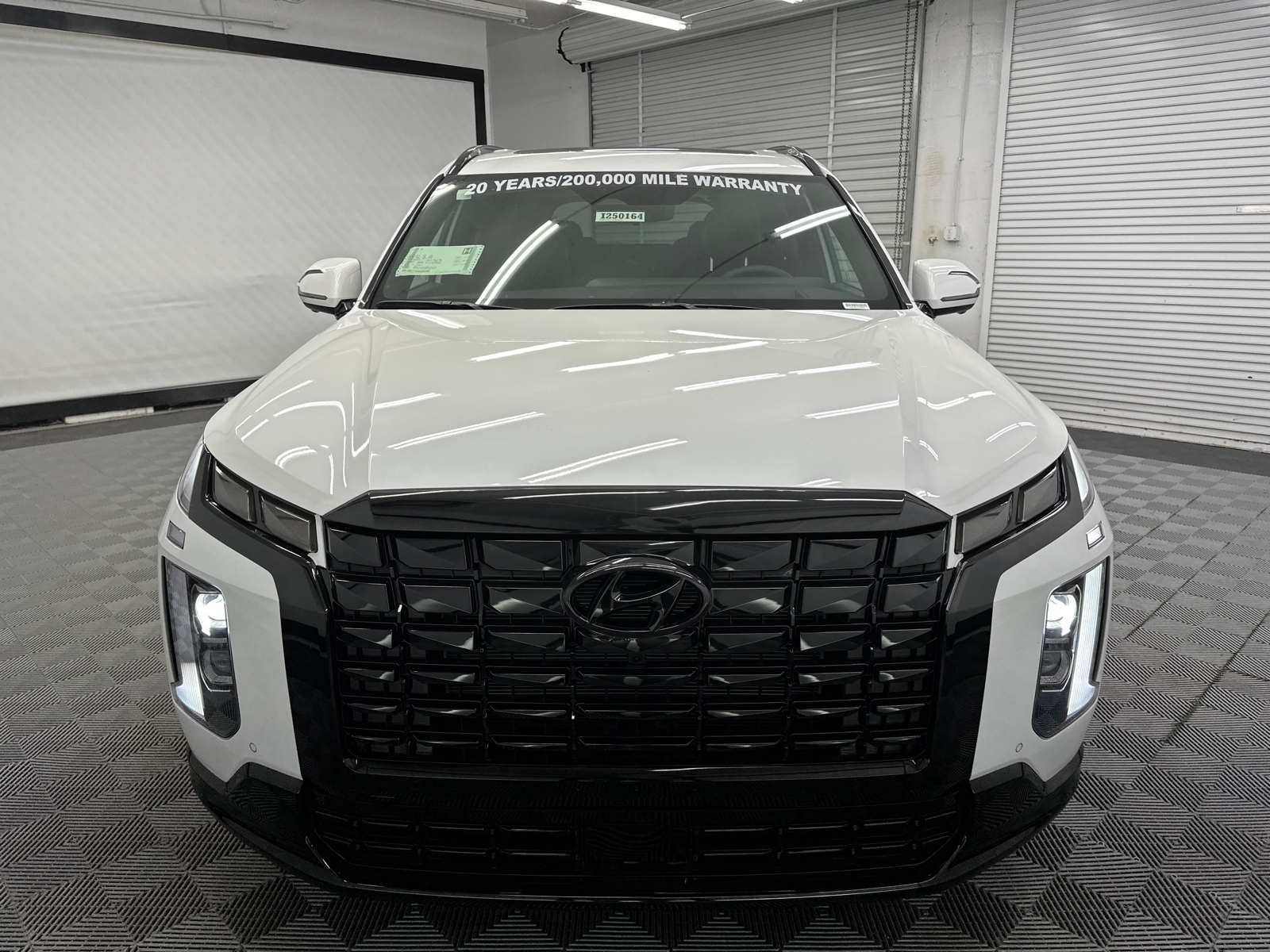 2025 Hyundai Palisade Calligraphy Night Edition 8