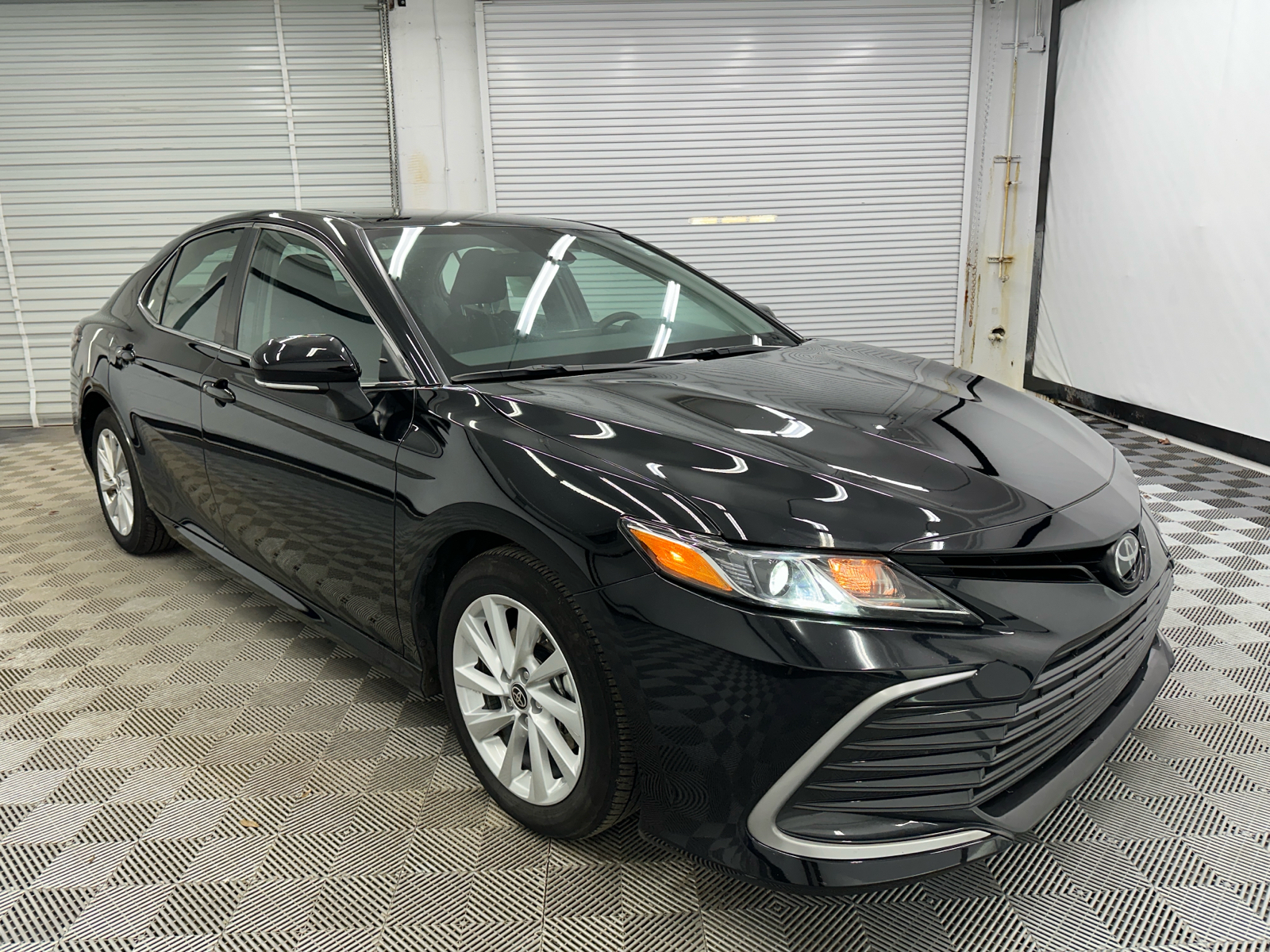 2024 Toyota Camry LE 7