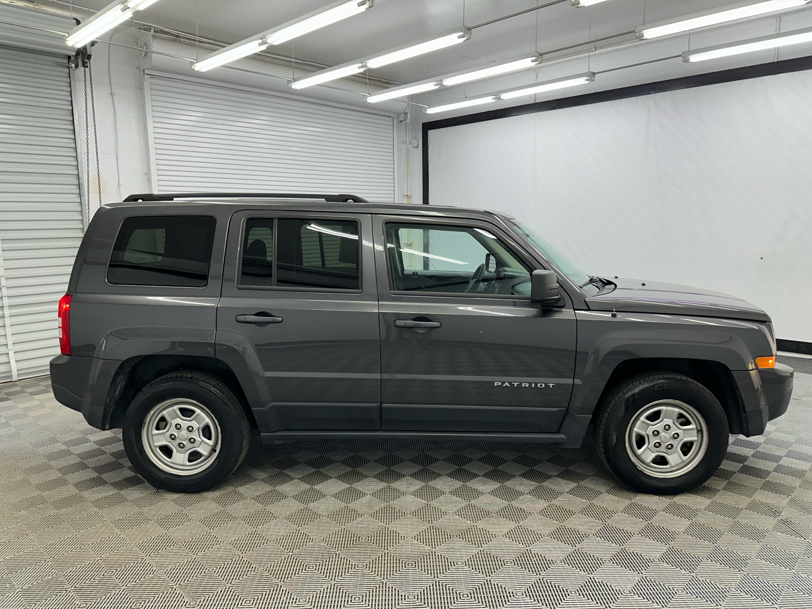 2016 Jeep Patriot Sport 6