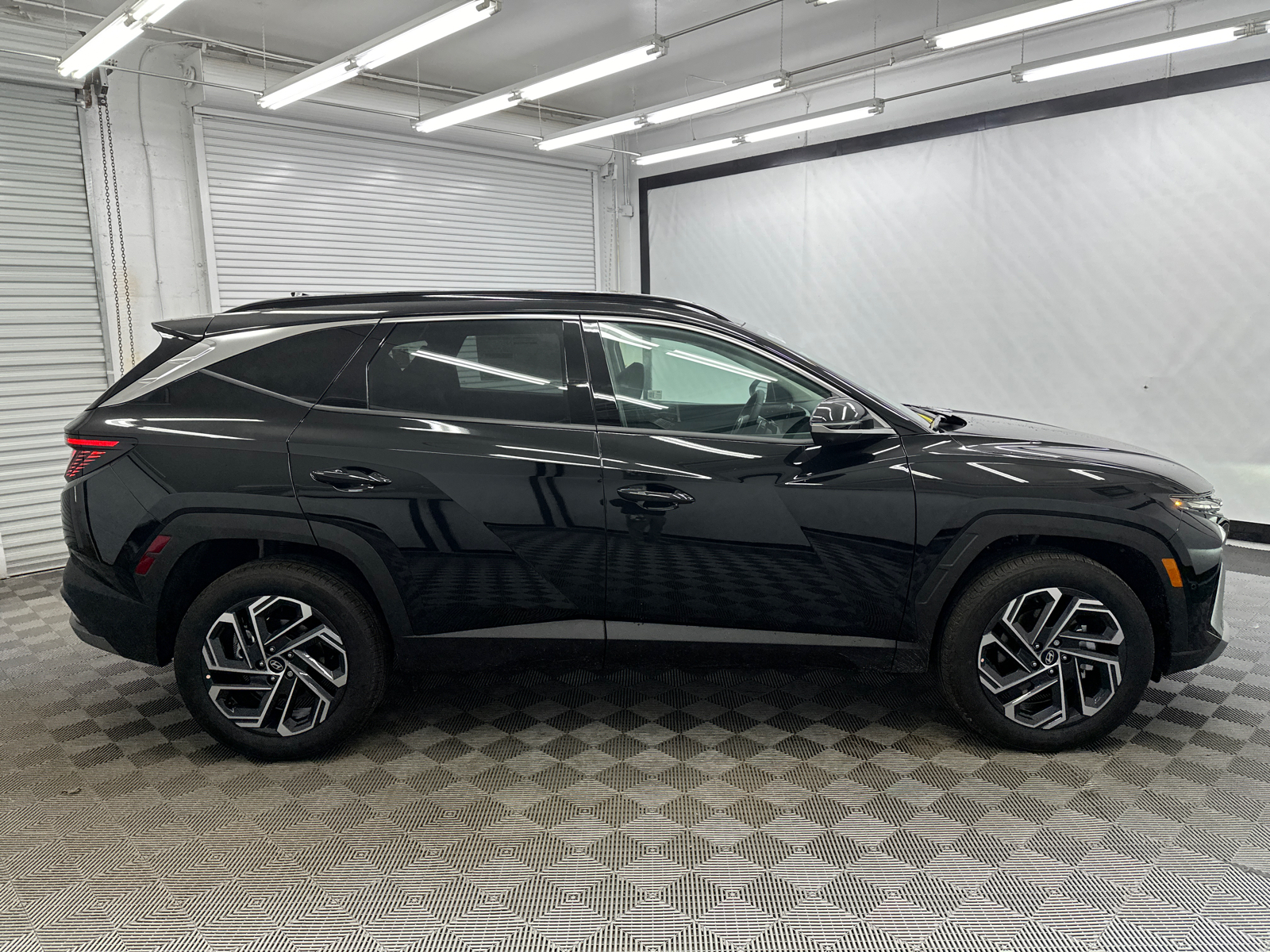 2025 Hyundai Tucson Hybrid Limited 6