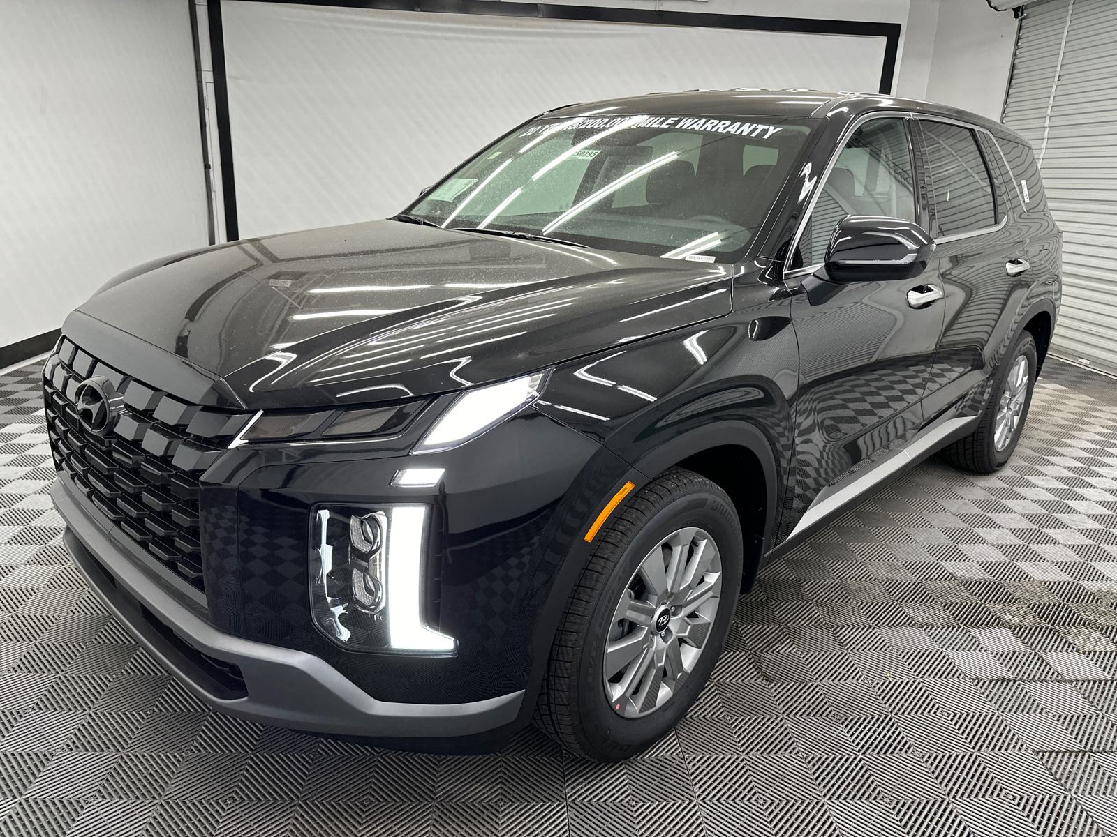 2025 Hyundai Palisade SE 1