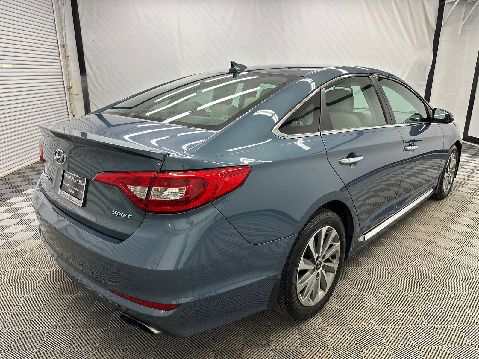 2016 Hyundai Sonata Base 5