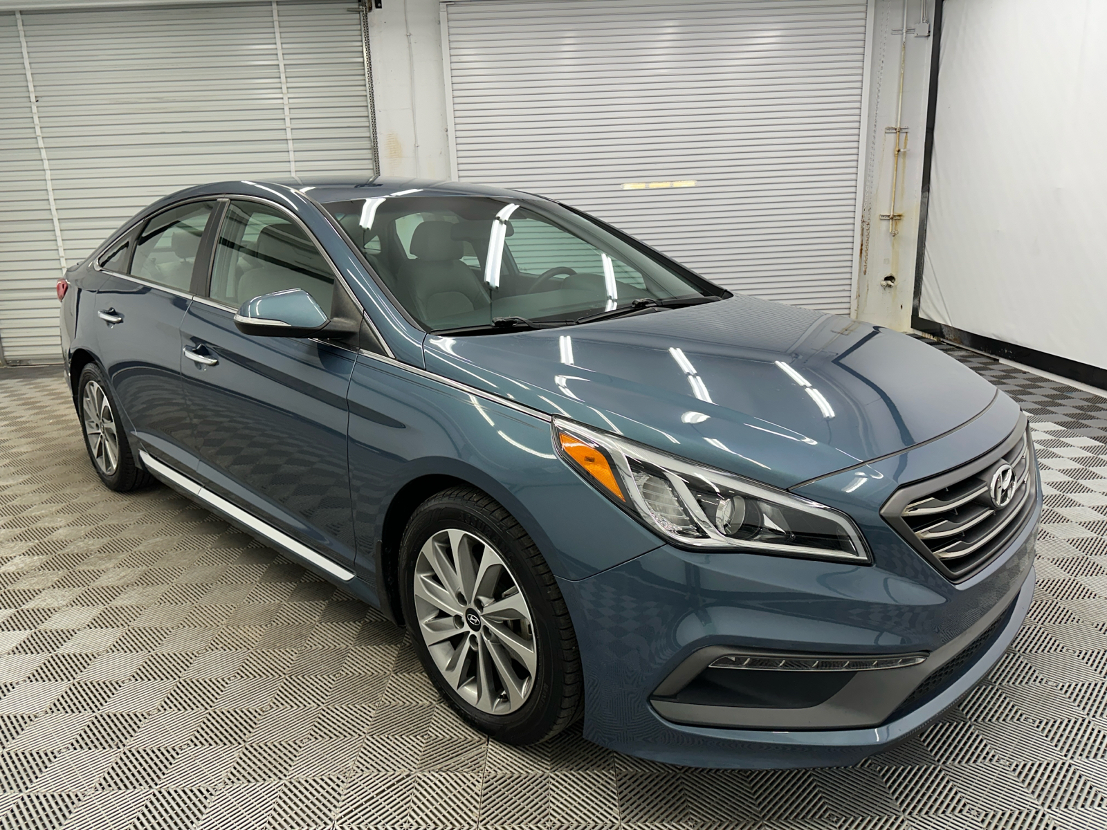 2016 Hyundai Sonata Base 7