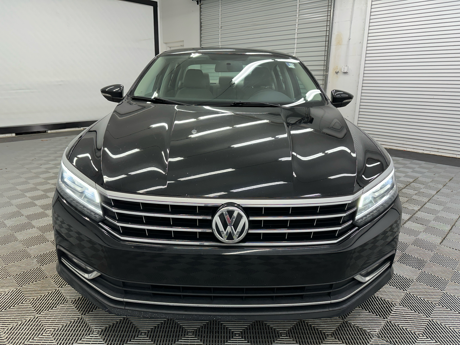 2016 Volkswagen Passat 1.8T S 8