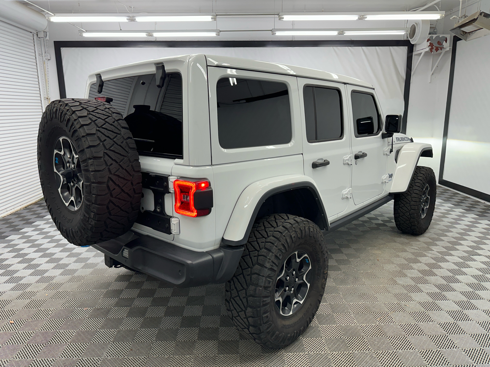 2022 Jeep Wrangler Unlimited Rubicon 4xe 5