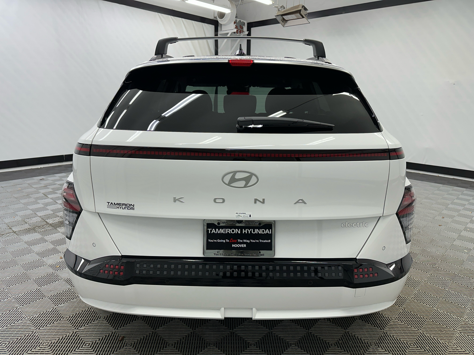 2025 Hyundai Kona Electric Limited 4