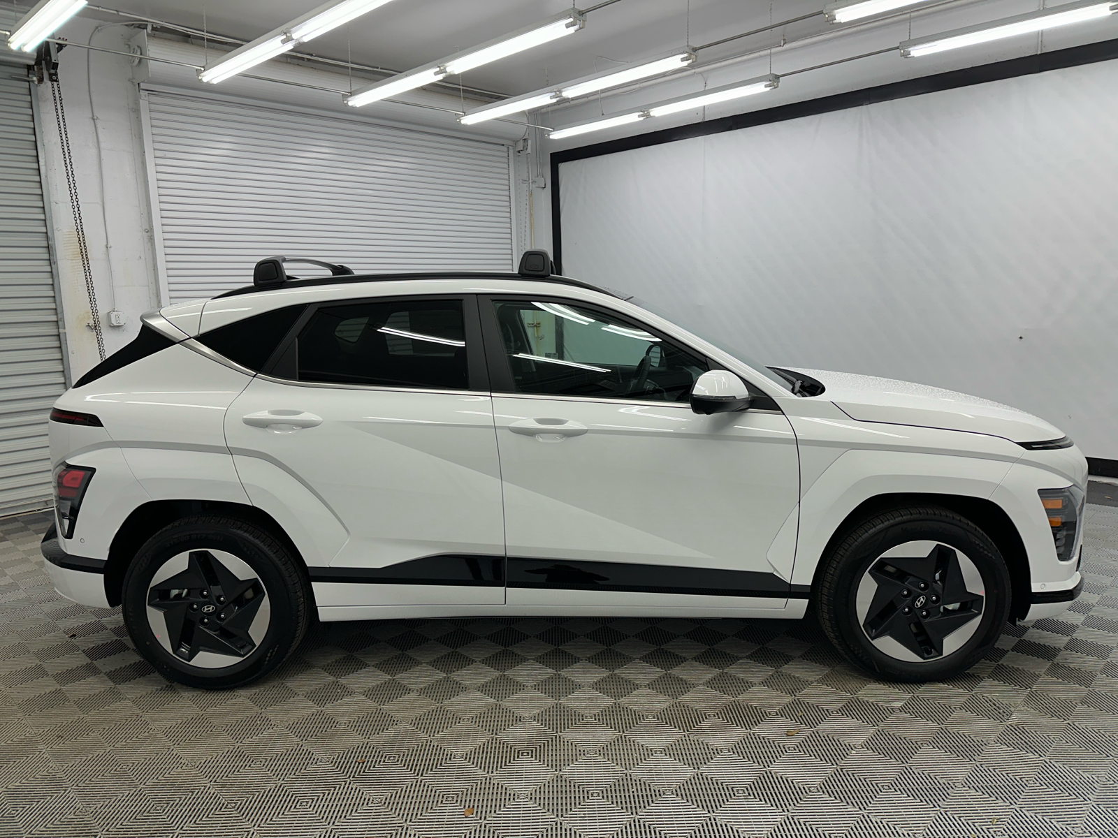 2025 Hyundai Kona Electric Limited 6