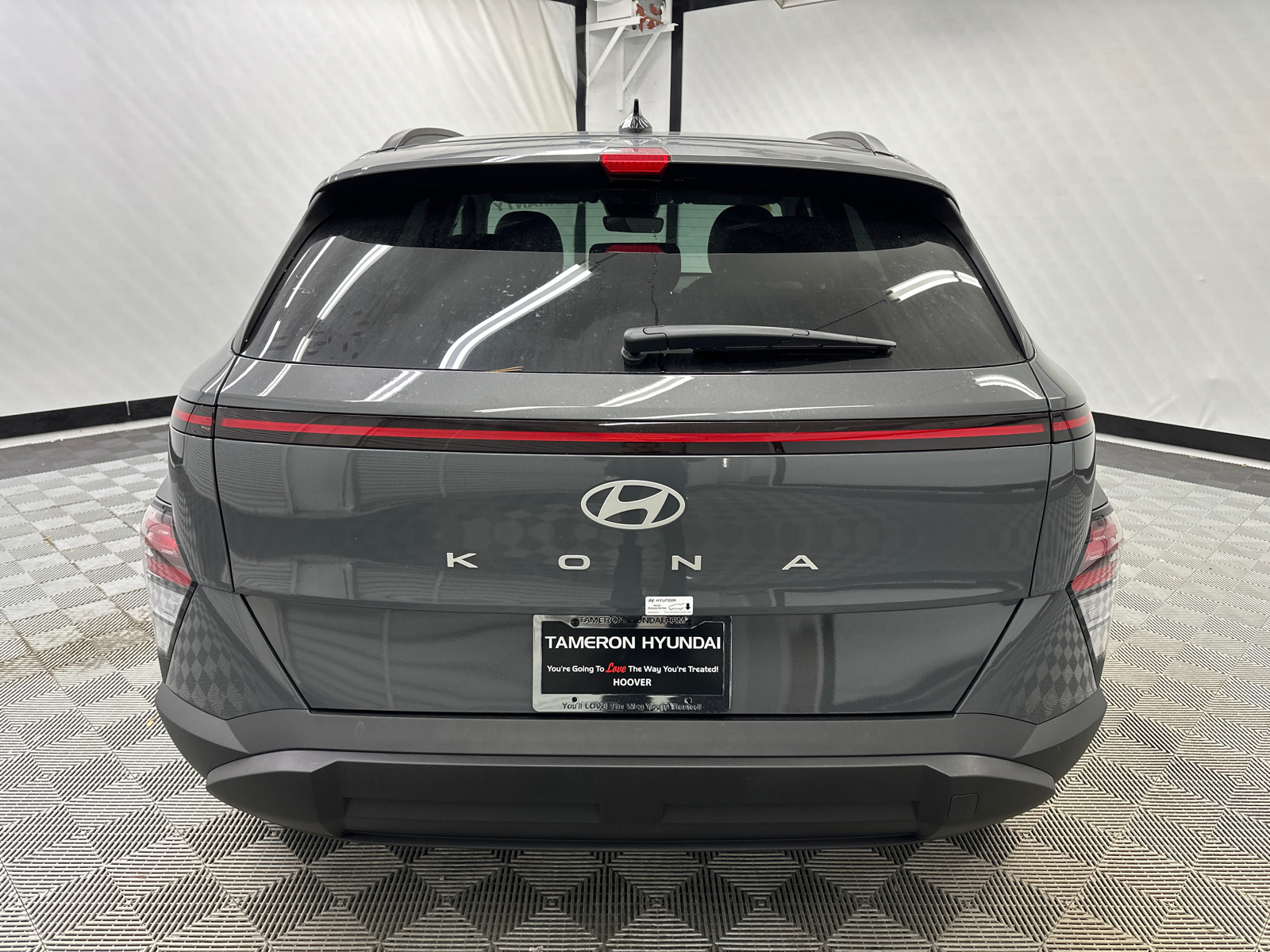 2025 Hyundai Kona SEL 4