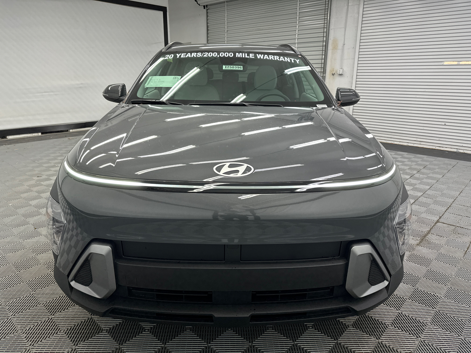 2025 Hyundai Kona SEL 8