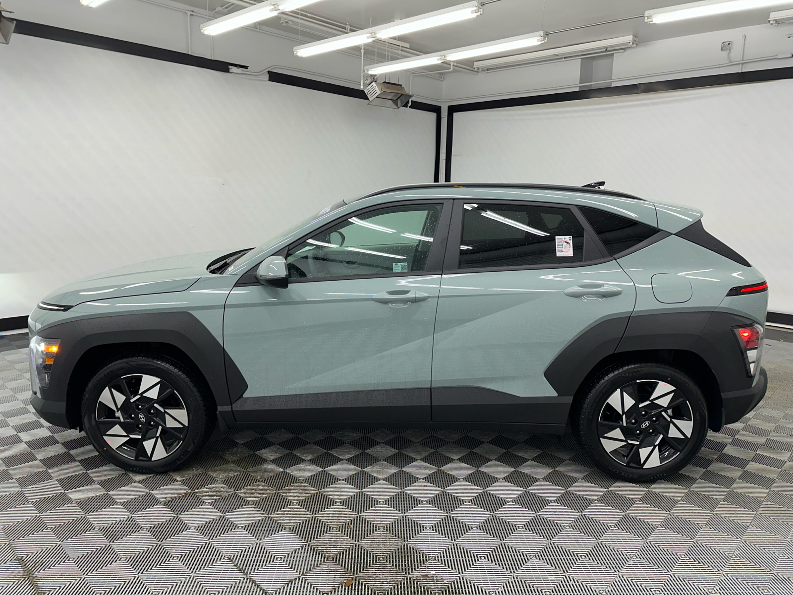 2025 Hyundai Kona SEL 2