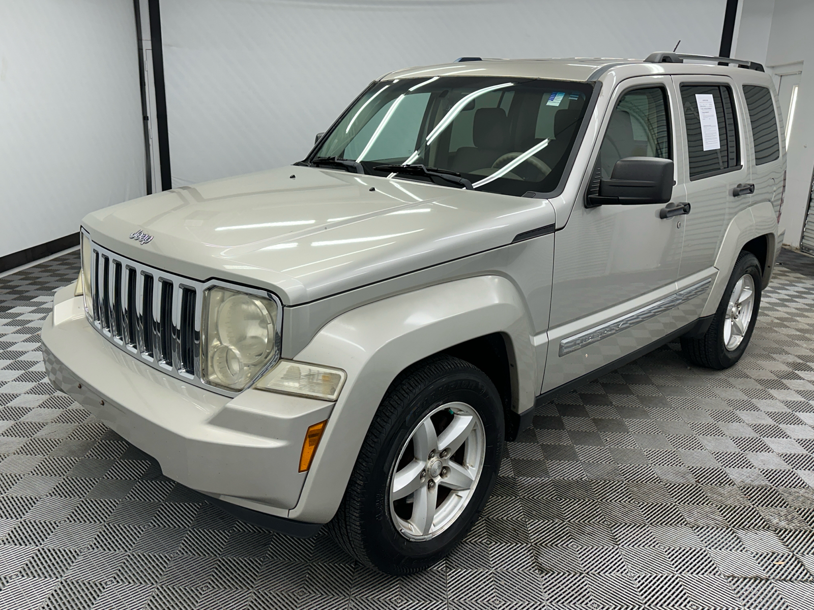 2008 Jeep Liberty Limited 1