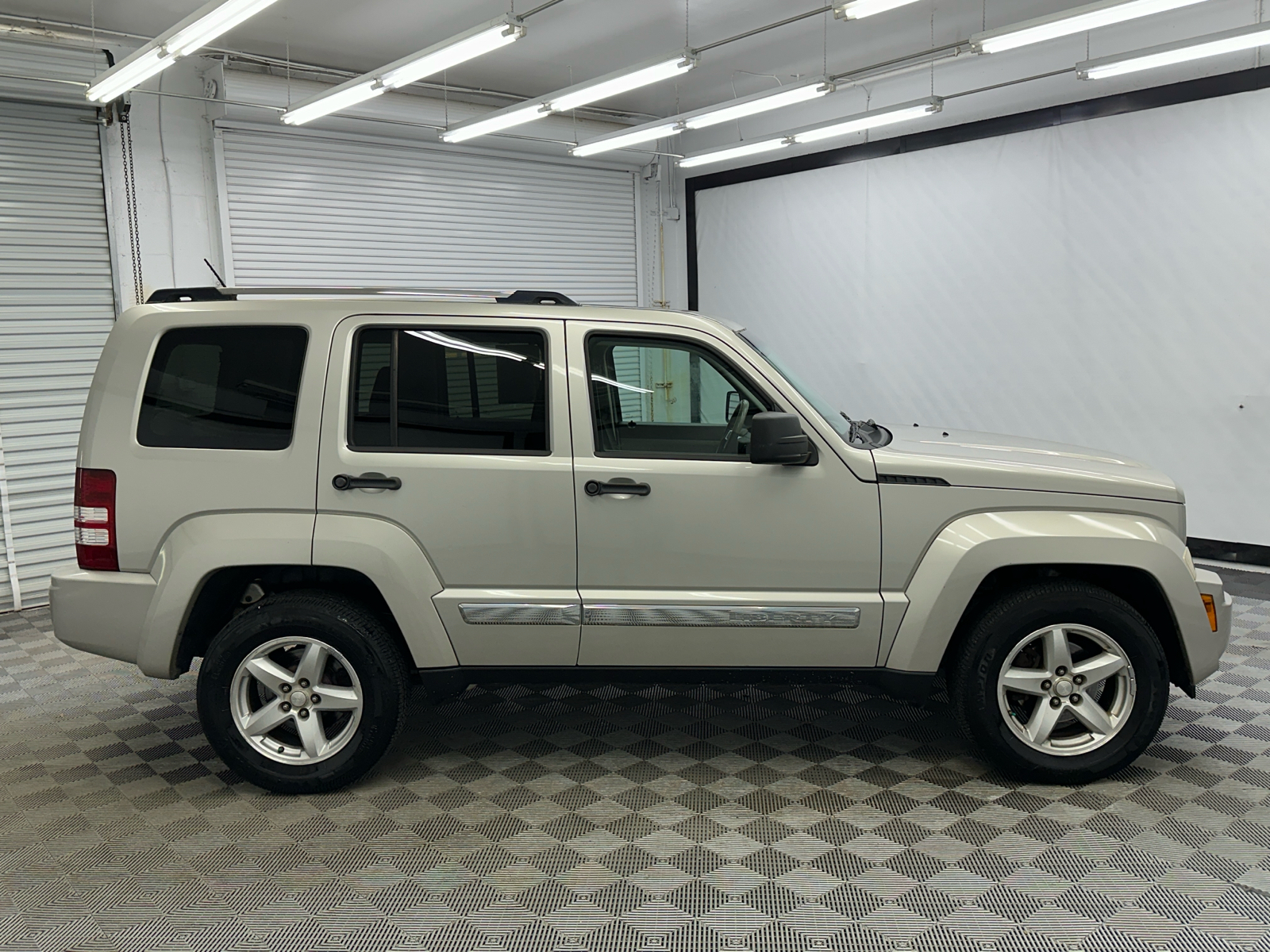 2008 Jeep Liberty Limited 6