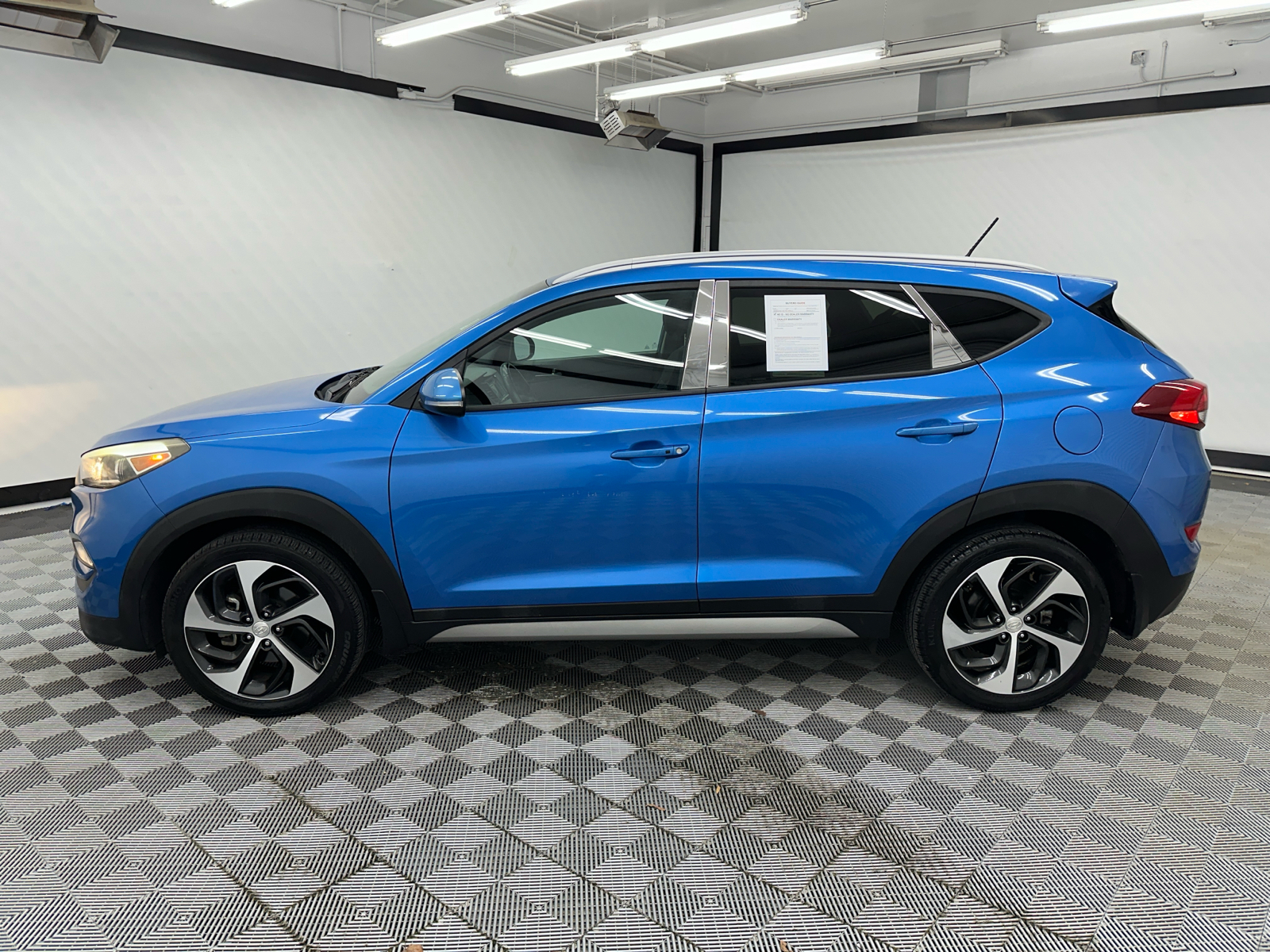 2017 Hyundai Tucson Sport 2