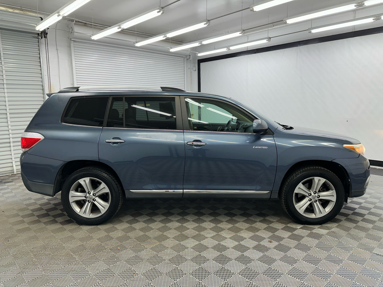 2012 Toyota Highlander Limited 6