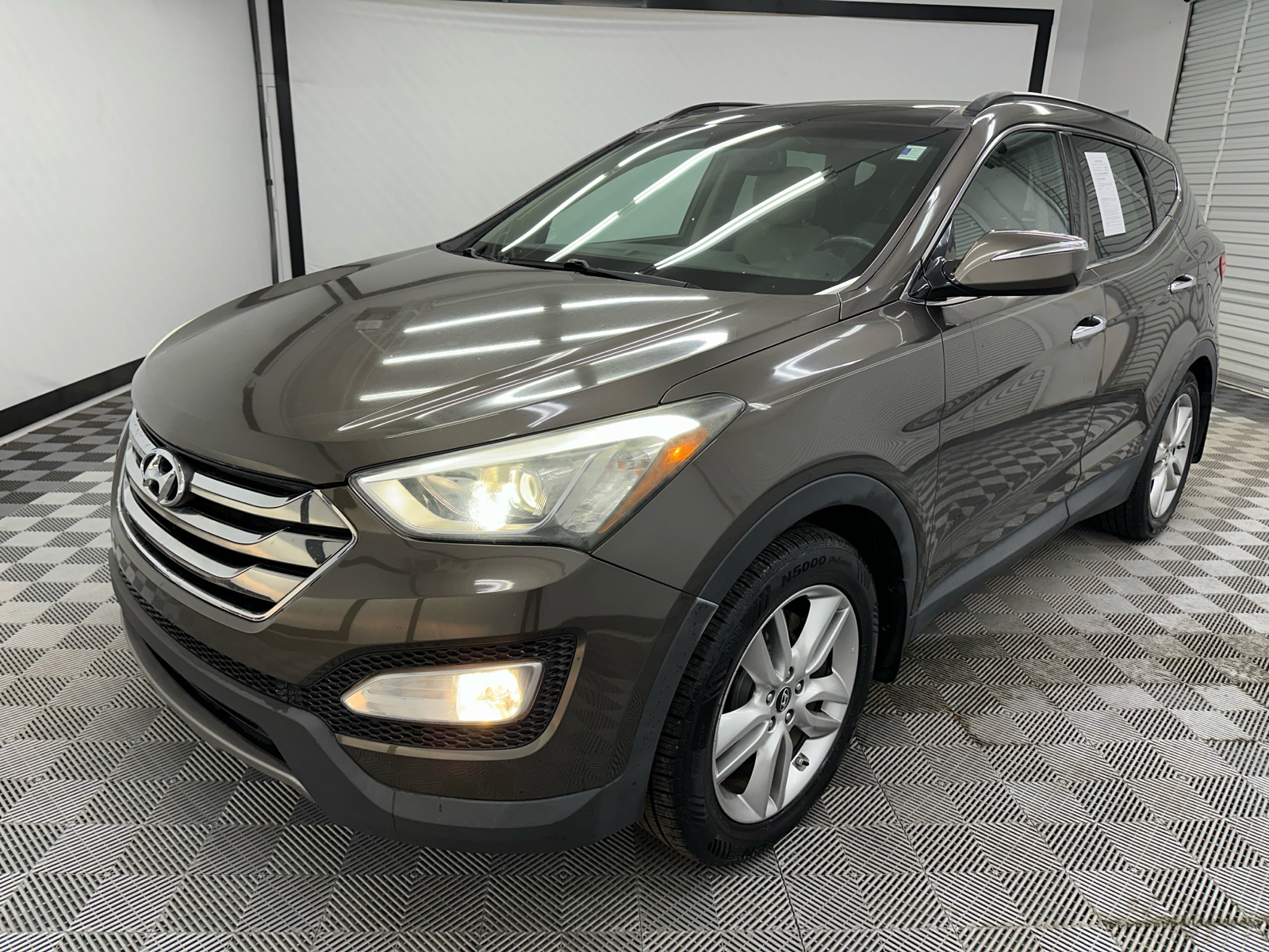 2014 Hyundai Santa Fe Sport 2.0T 1