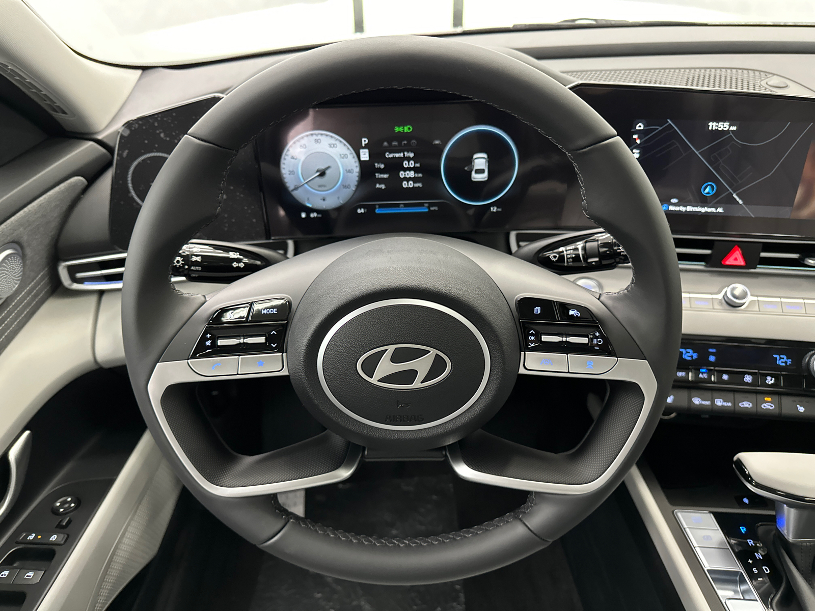 2025 Hyundai Elantra Limited 25