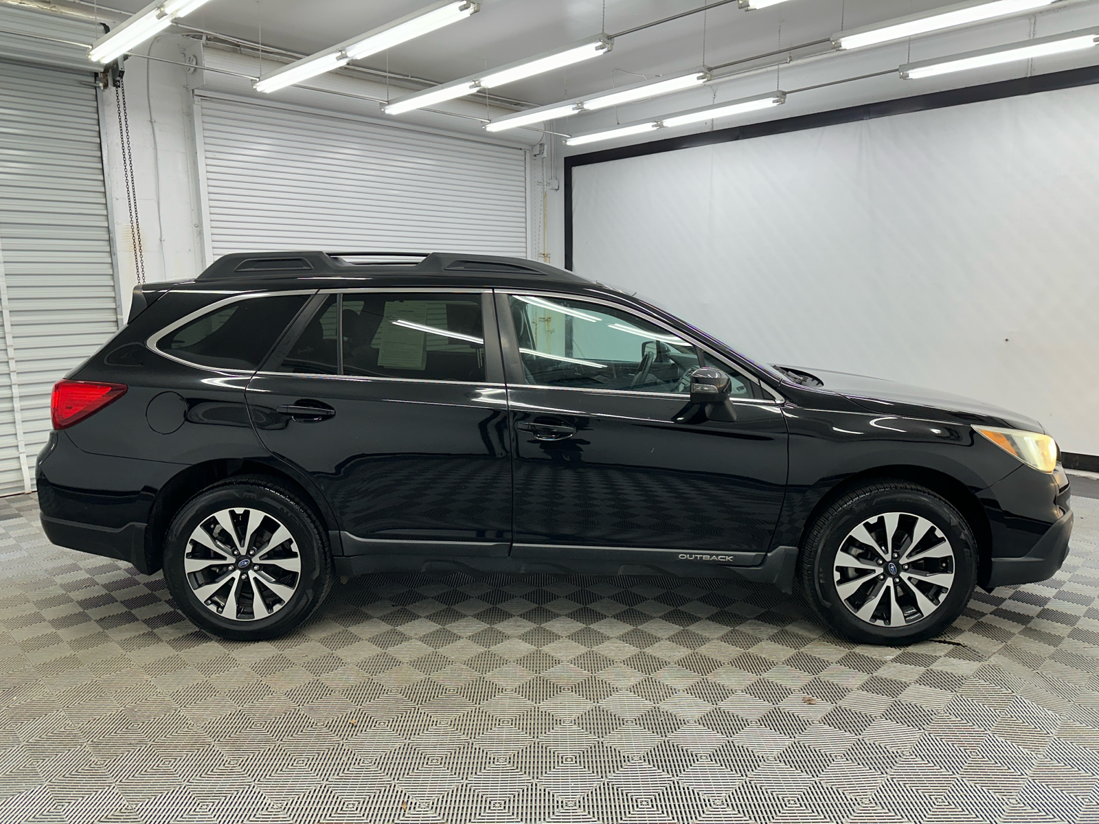 2016 Subaru Outback 2.5i 6