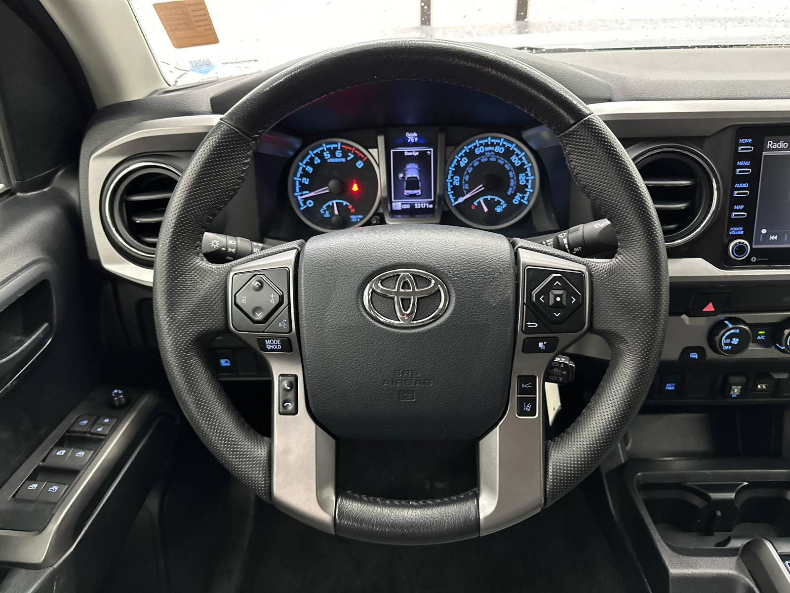 2020 Toyota Tacoma SR5 24