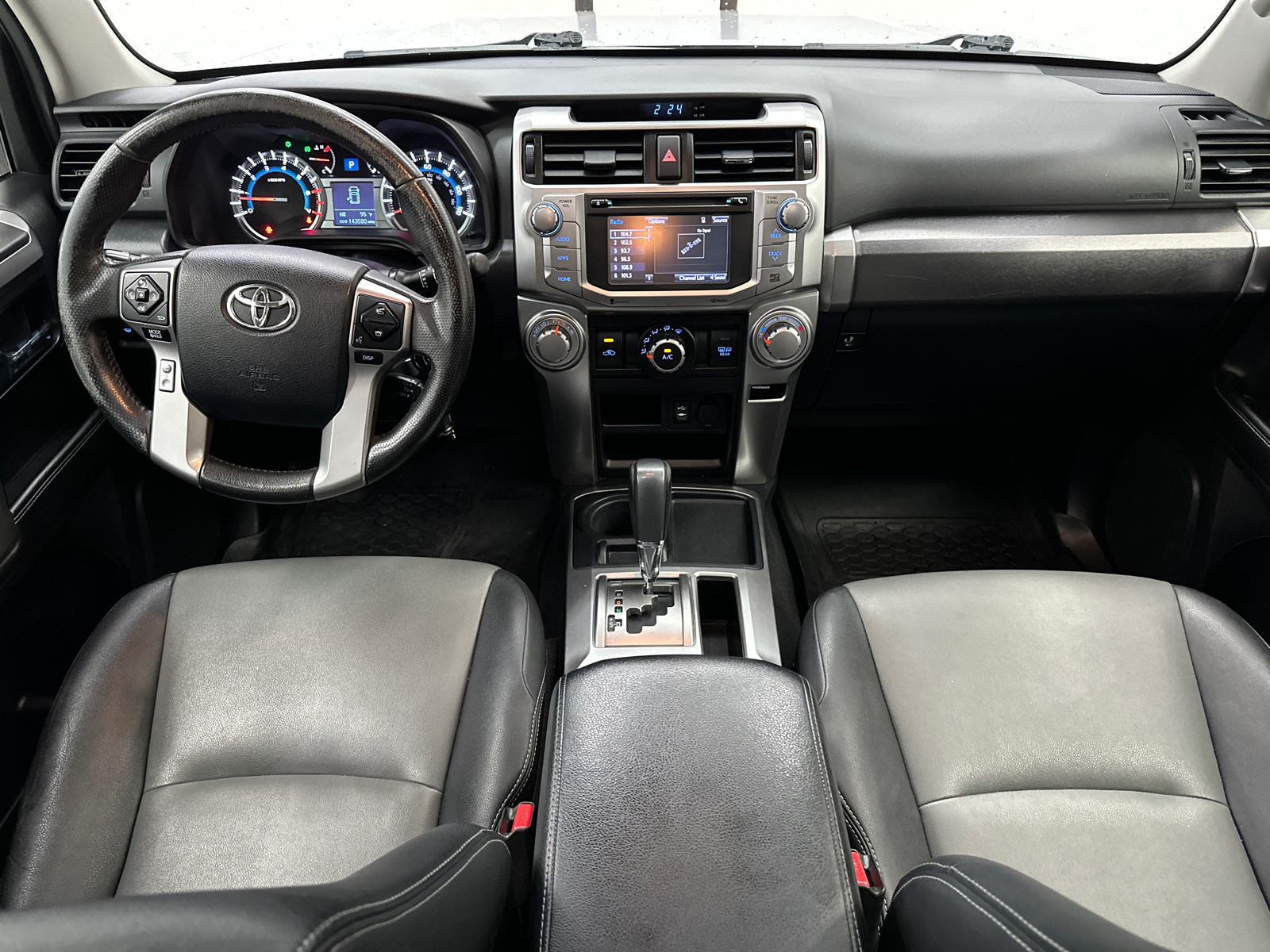 2014 Toyota 4Runner SR5 Premium 24