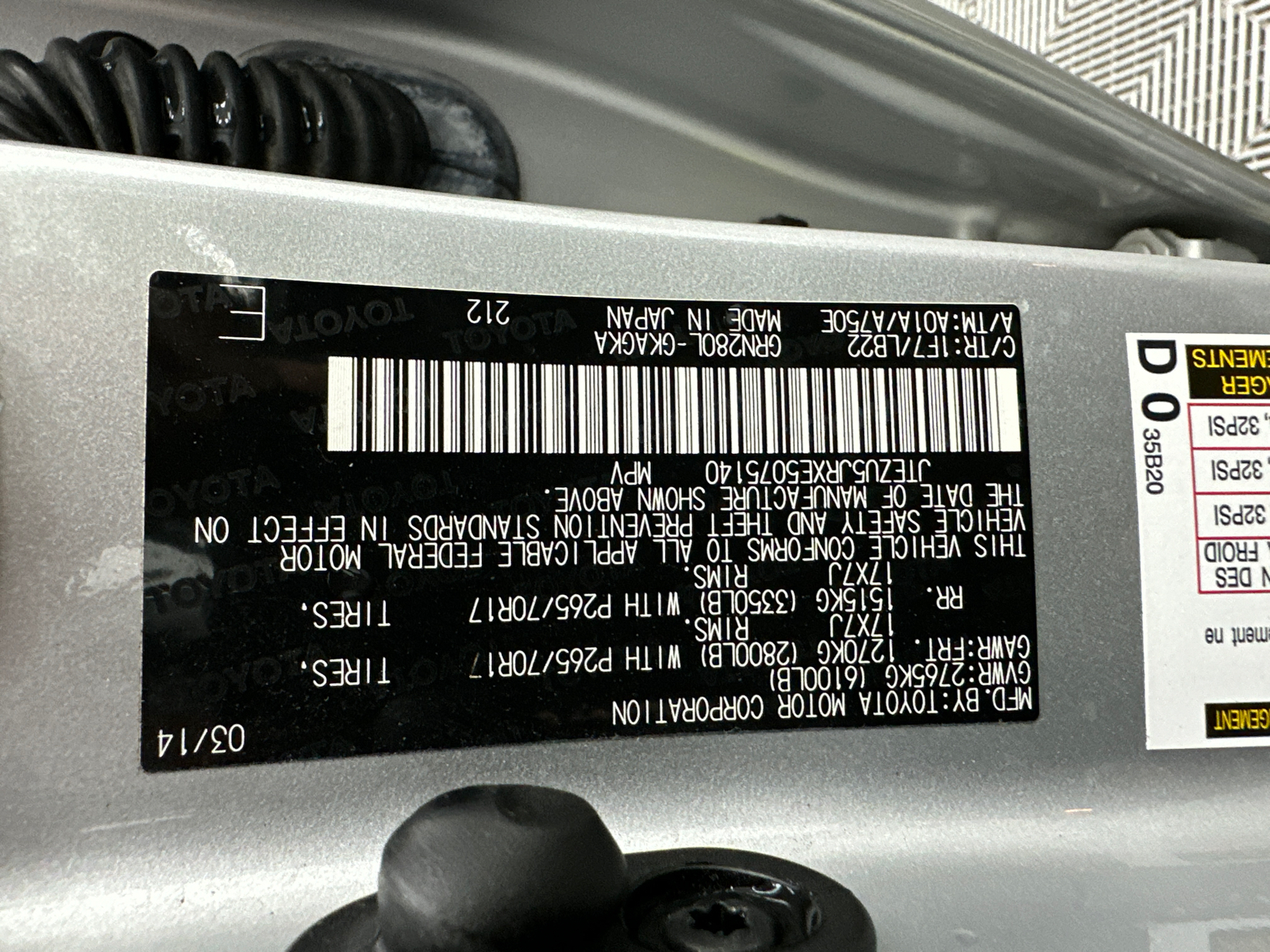 2014 Toyota 4Runner SR5 Premium 35