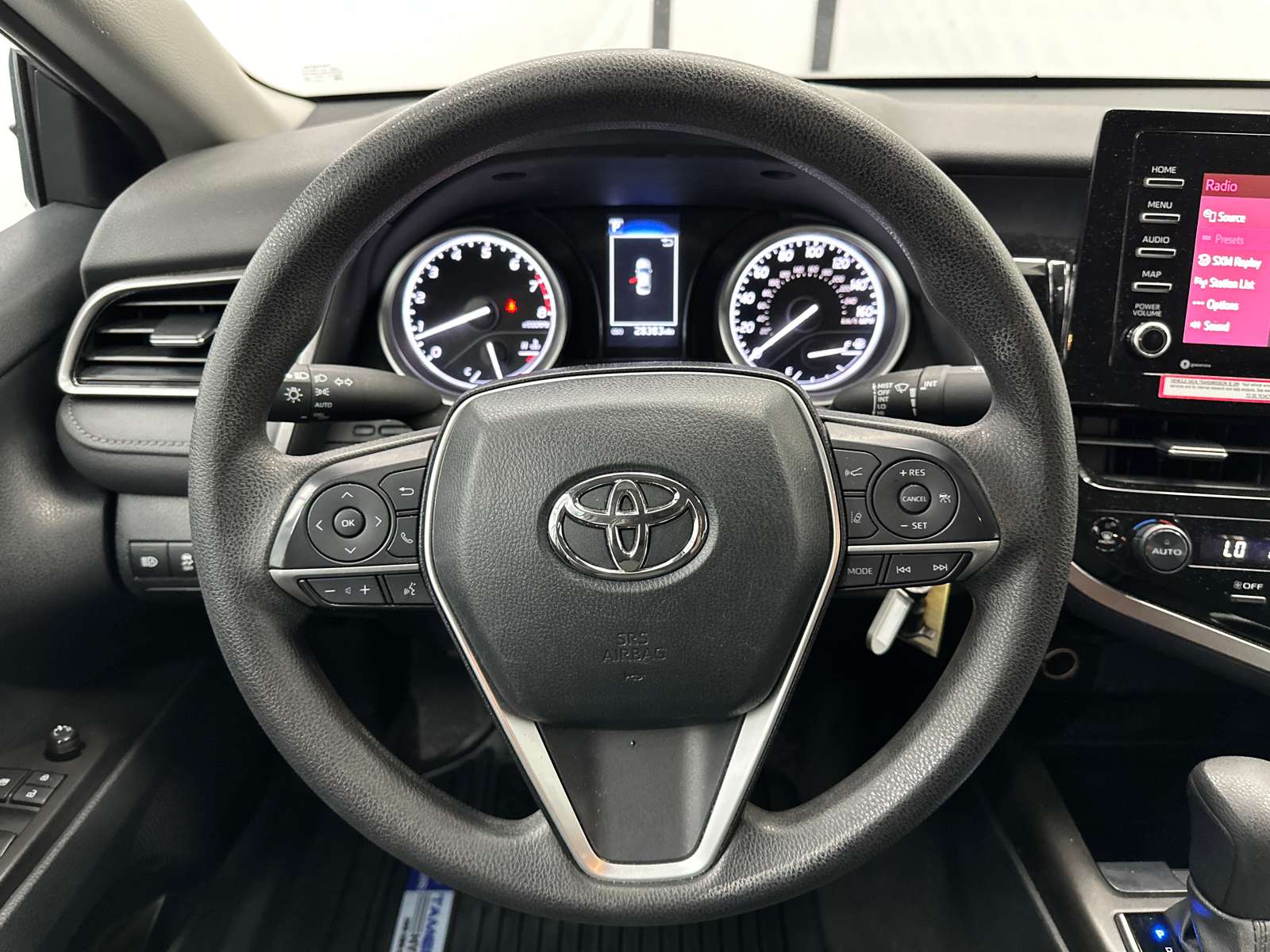 2024 Toyota Camry LE 23