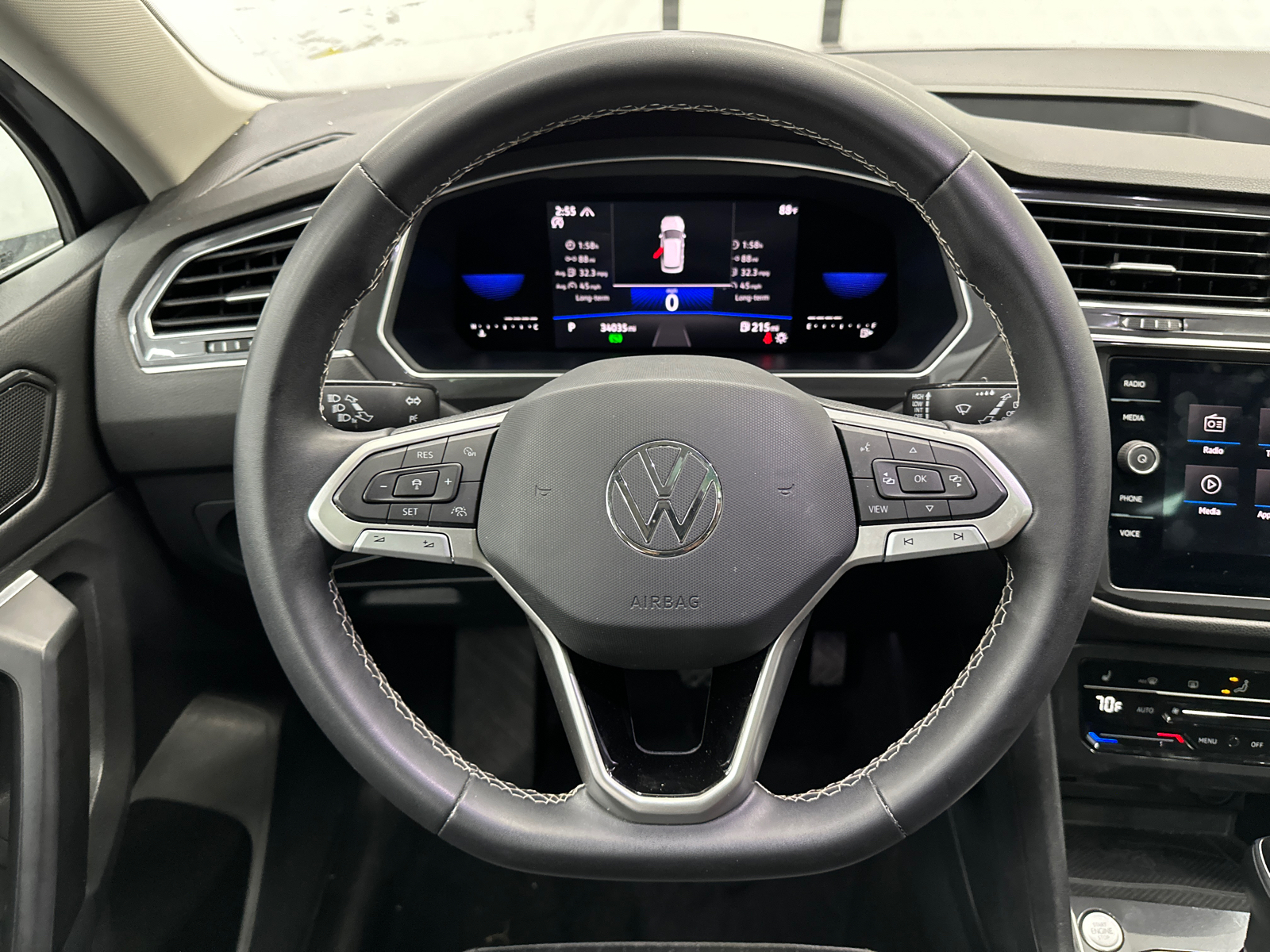 2023 Volkswagen Tiguan 2.0T SE 25