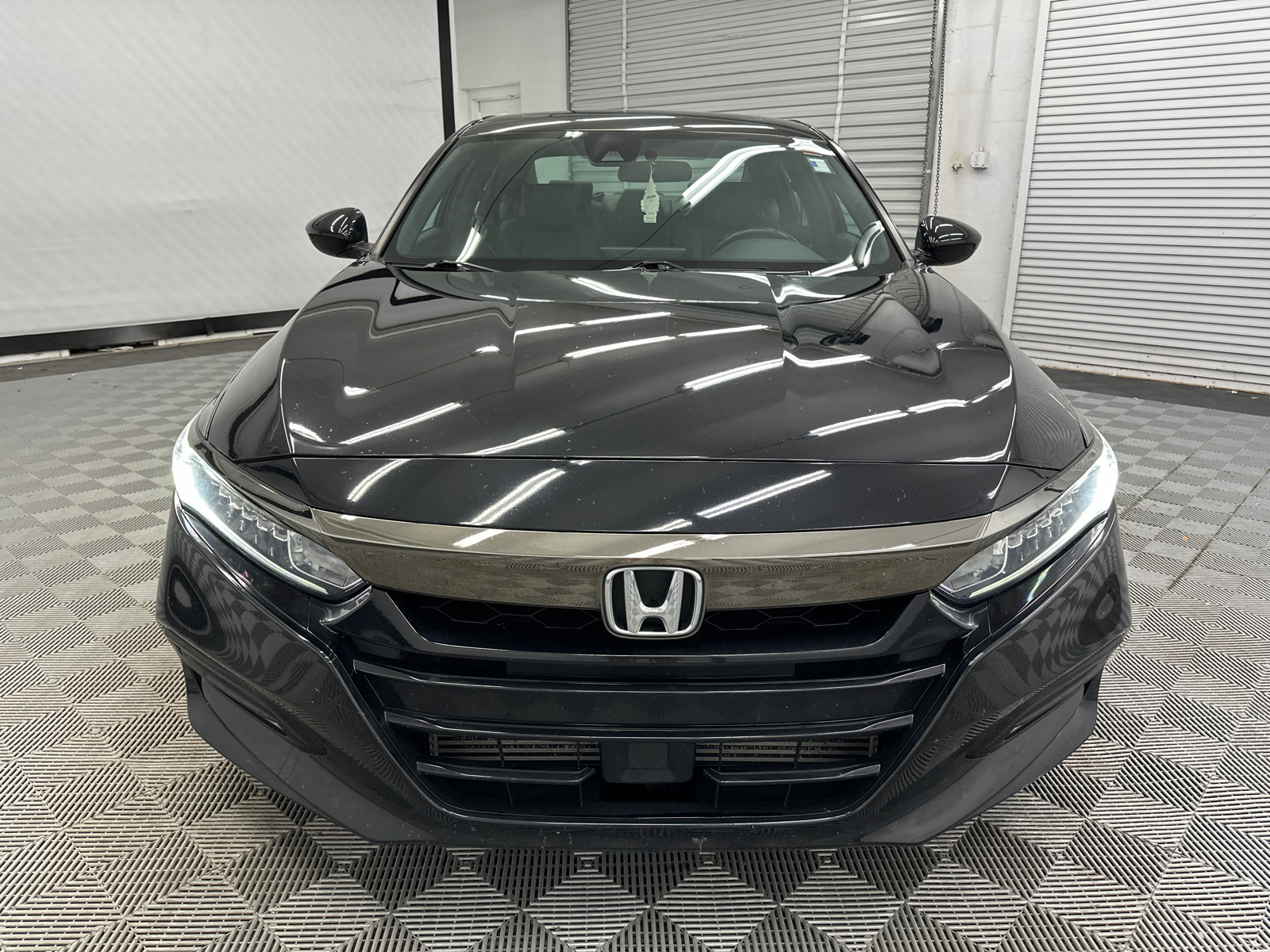 2018 Honda Accord Sport 2.0T 8